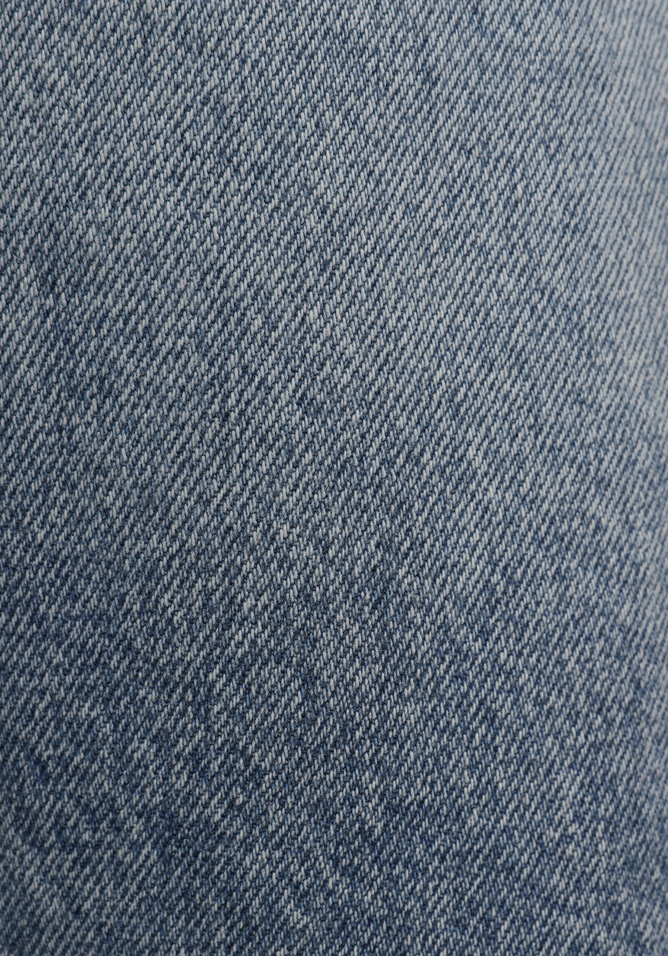 Regular Fit Yüksel Bel Düz Kadın Light İndigo Denim Jean Şort