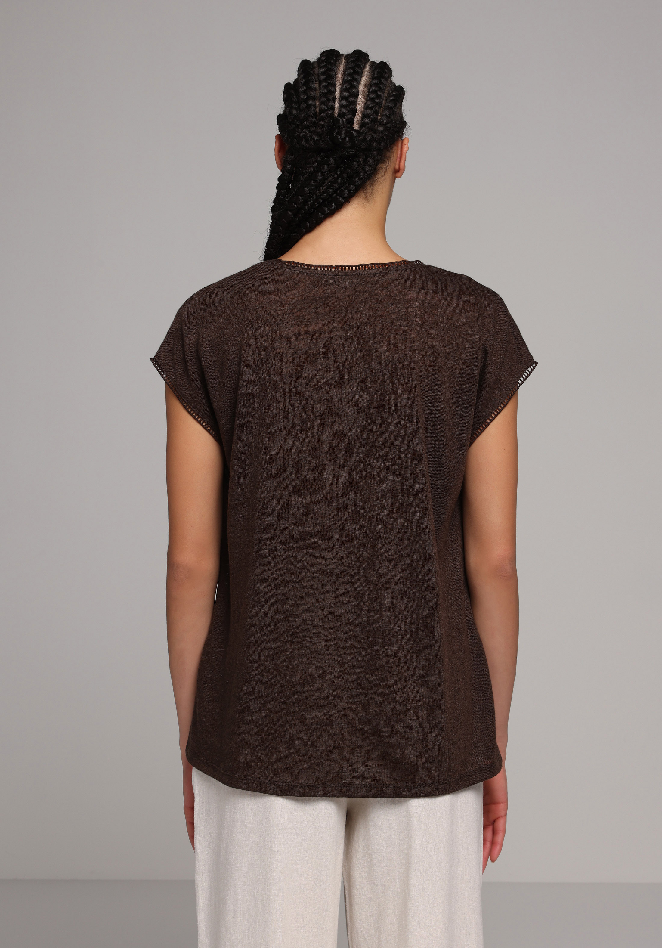 Regular Fit V Yaka Düz Kadın Kahverengi Kısa Kol Tişört