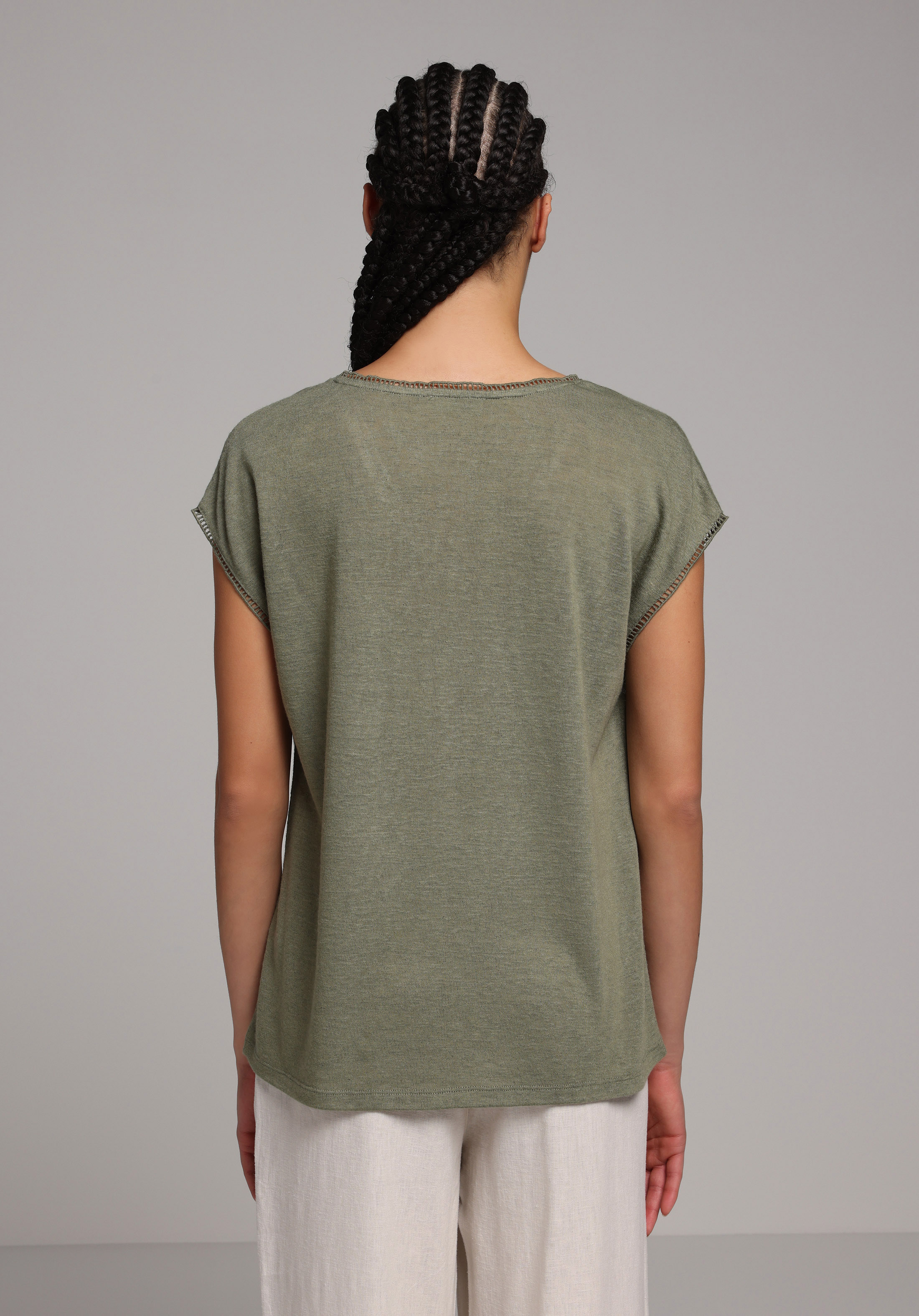 Regular Fit V Yaka Düz Kadın Yeşil Kısa Kol Tişört