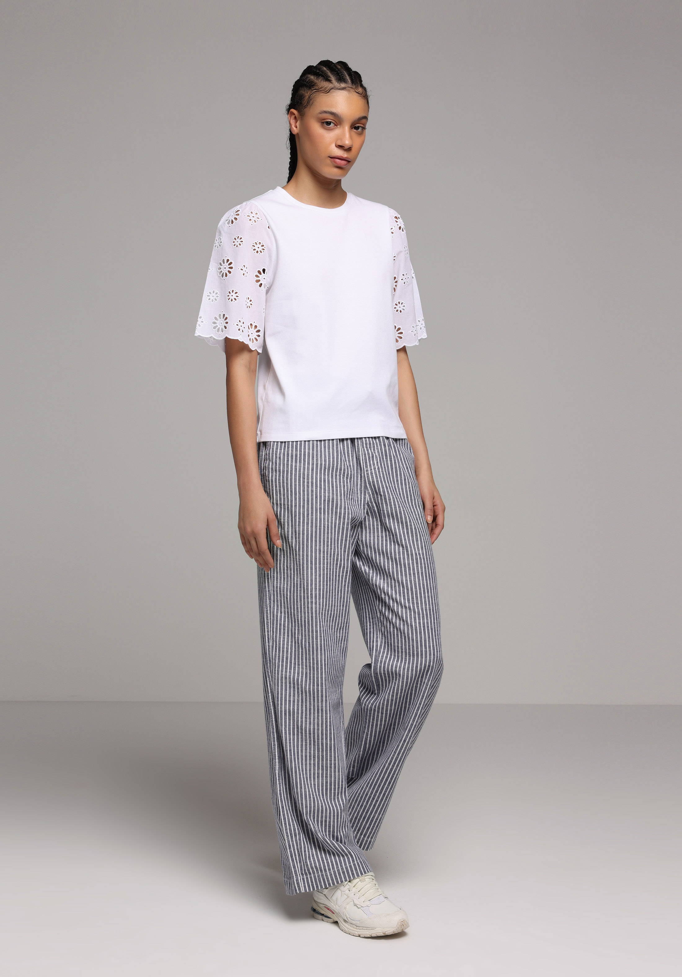 Regular Fit Yüksel Bel Geniş Paça Kadın Ekru  Pantolon