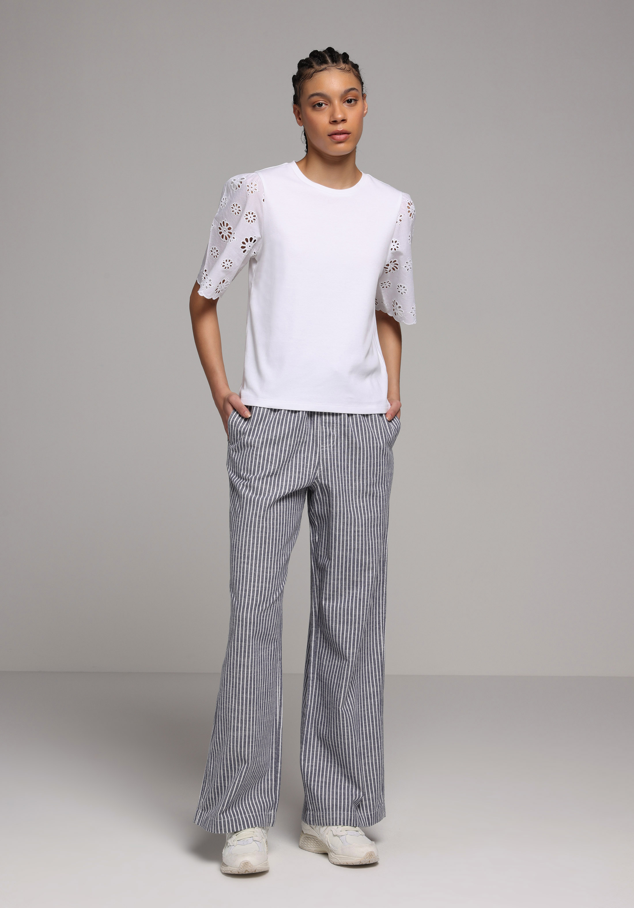 Regular Fit Yüksel Bel Geniş Paça Kadın Ekru  Pantolon