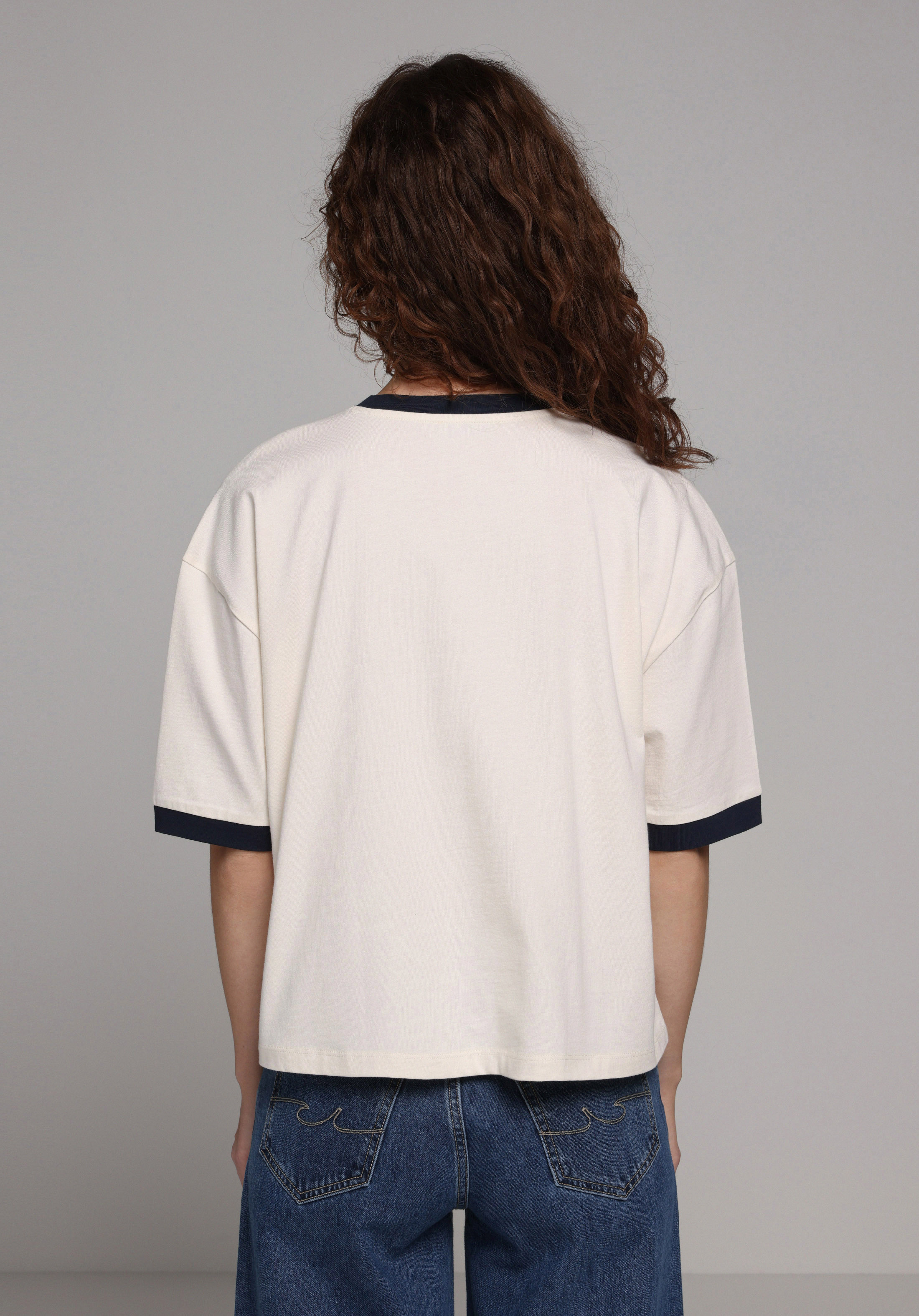 Regular Fit Yuvarlak Yaka Baskılı Kadın Ekru Kısa Kol Tişört