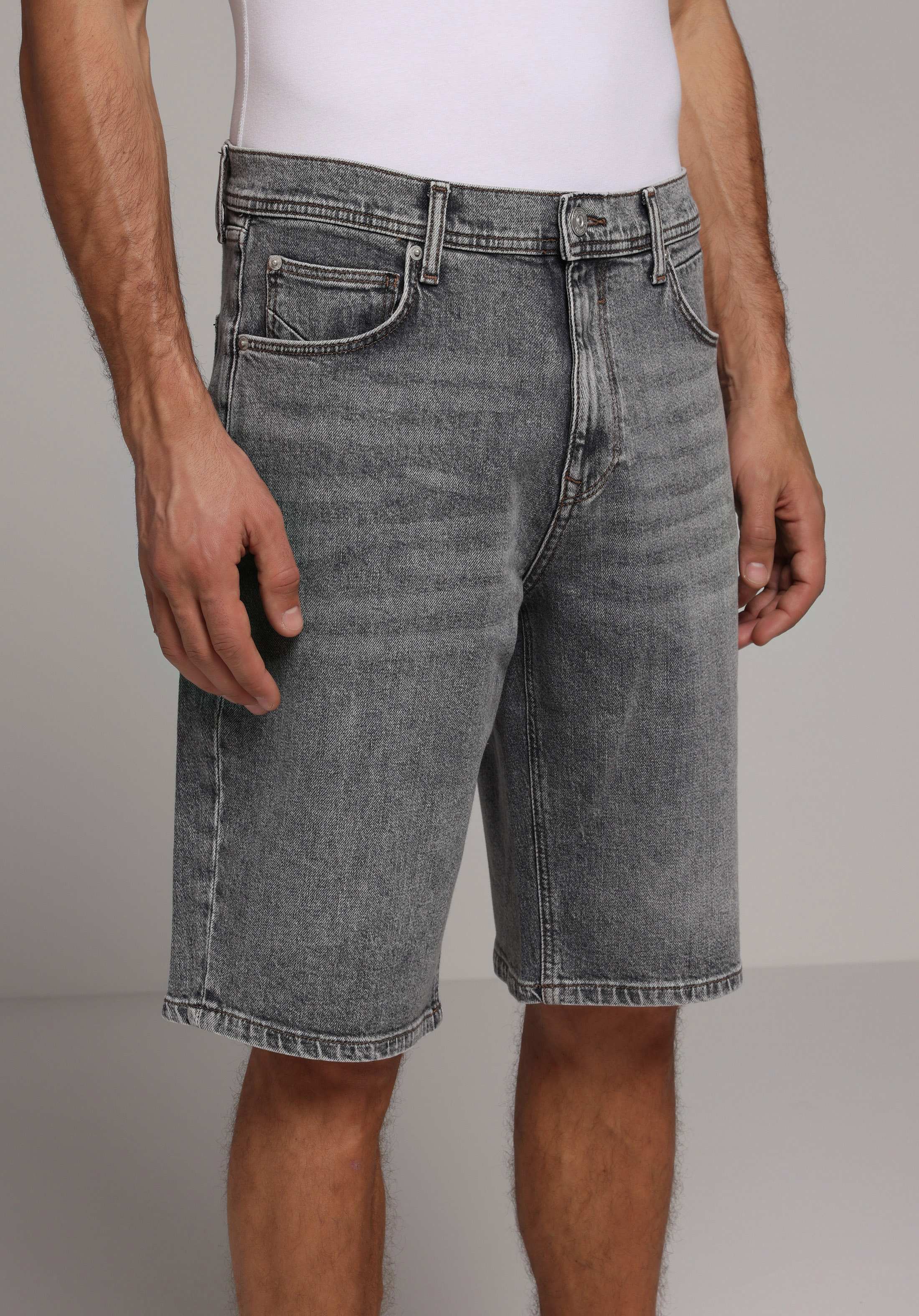 Loose Fit Orta Bel Düz Erkek Black Denim Jean Şort