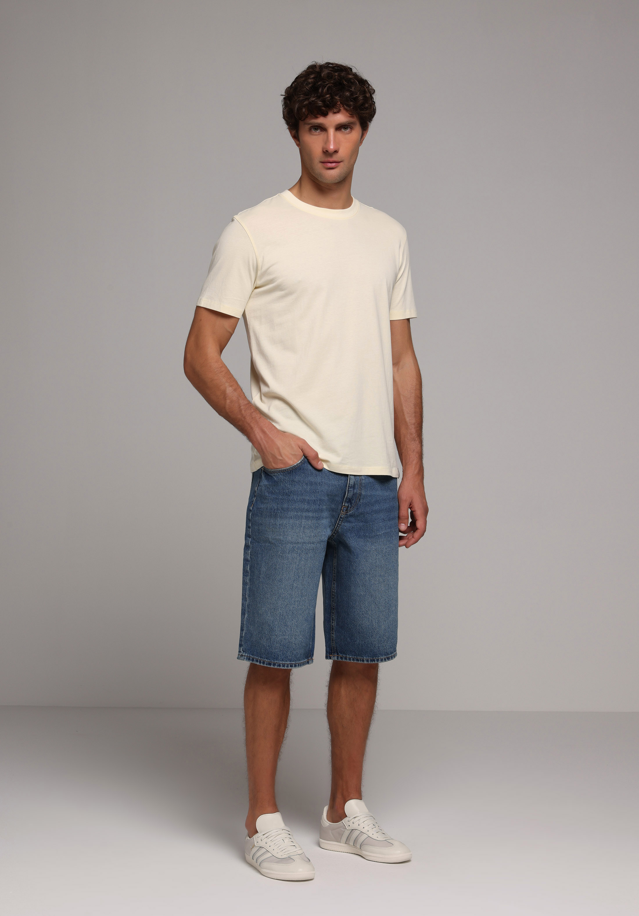 Loose Fit Orta Bel Düz Erkek Mid İndigo Denim Jean Şort