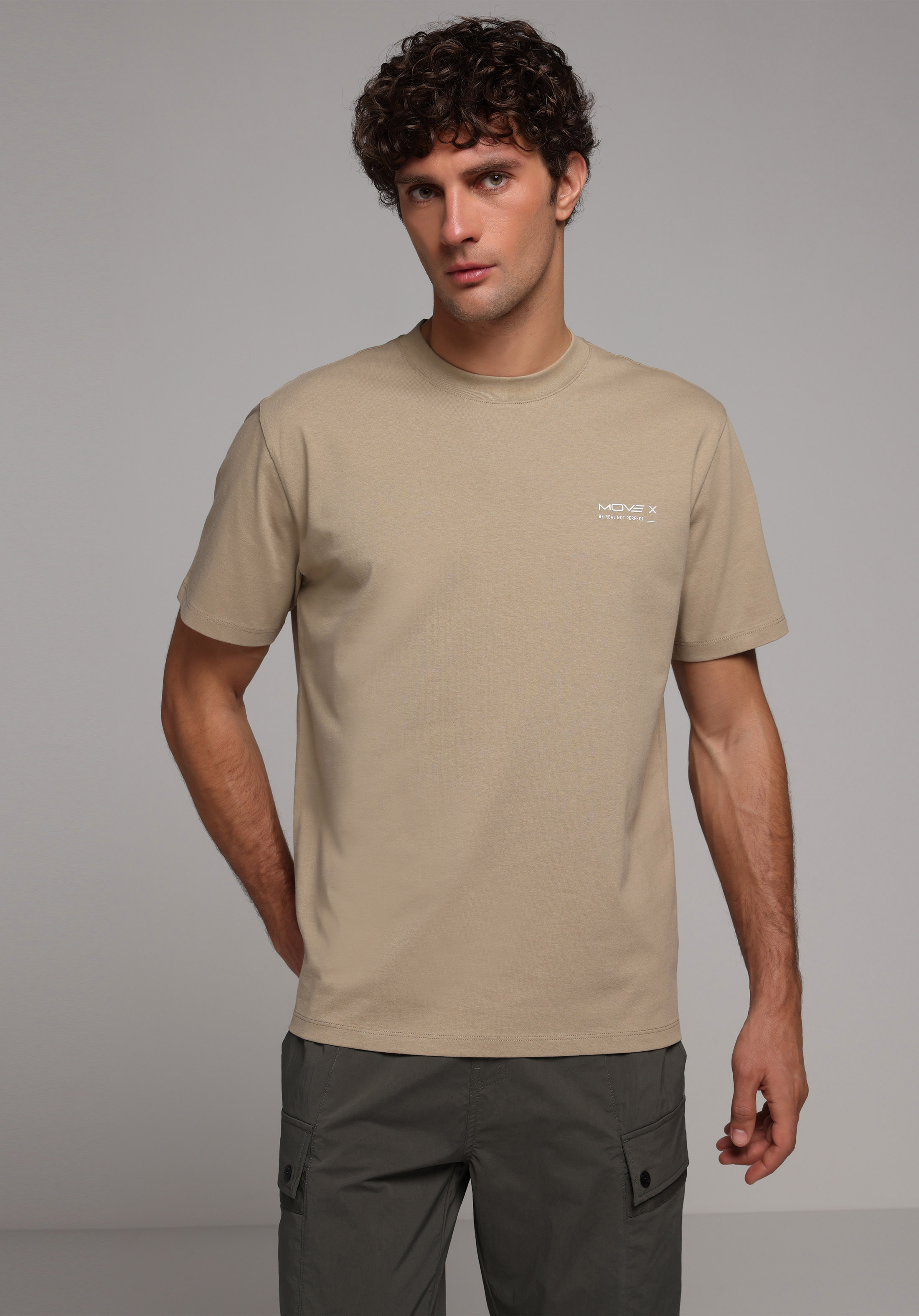 Comfort Fit Yuvarlak Yaka Düz Erkek Bej Kısa Kol Tişört