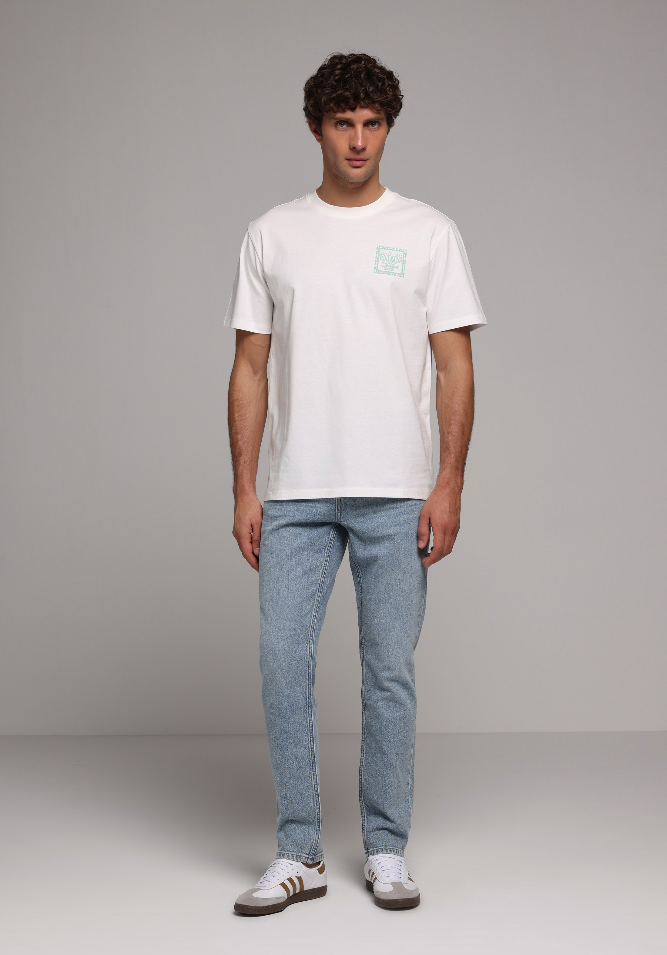 Straight Fit   Erkek Light İndigo Denim Jean Pantolon