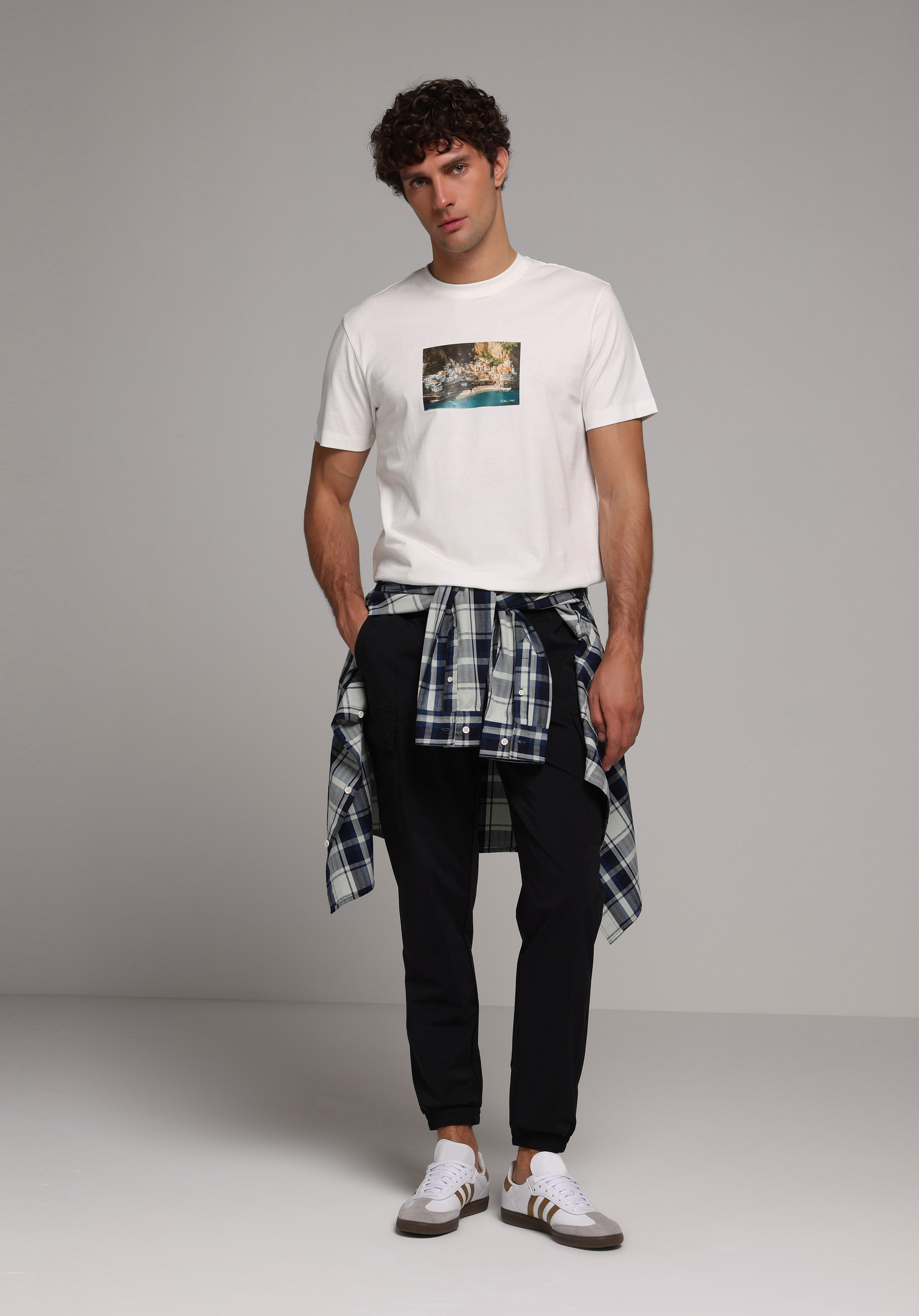 Regular Fit Yuvarlak Yaka Düz Erkek Beyaz Kısa Kol Tişört