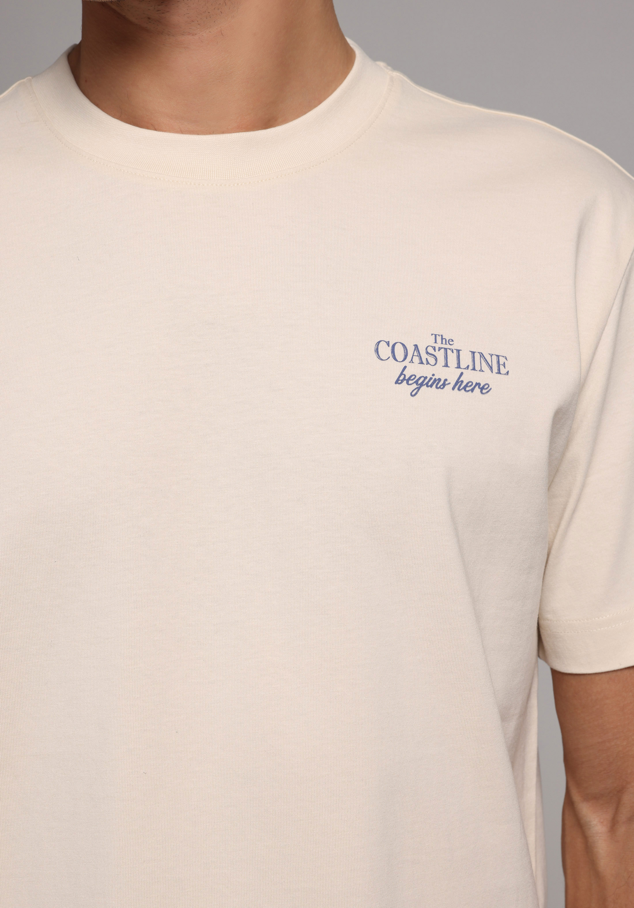 Comfort Fit Yuvarlak Yaka Düz Erkek Ekru Kısa Kol Tişört