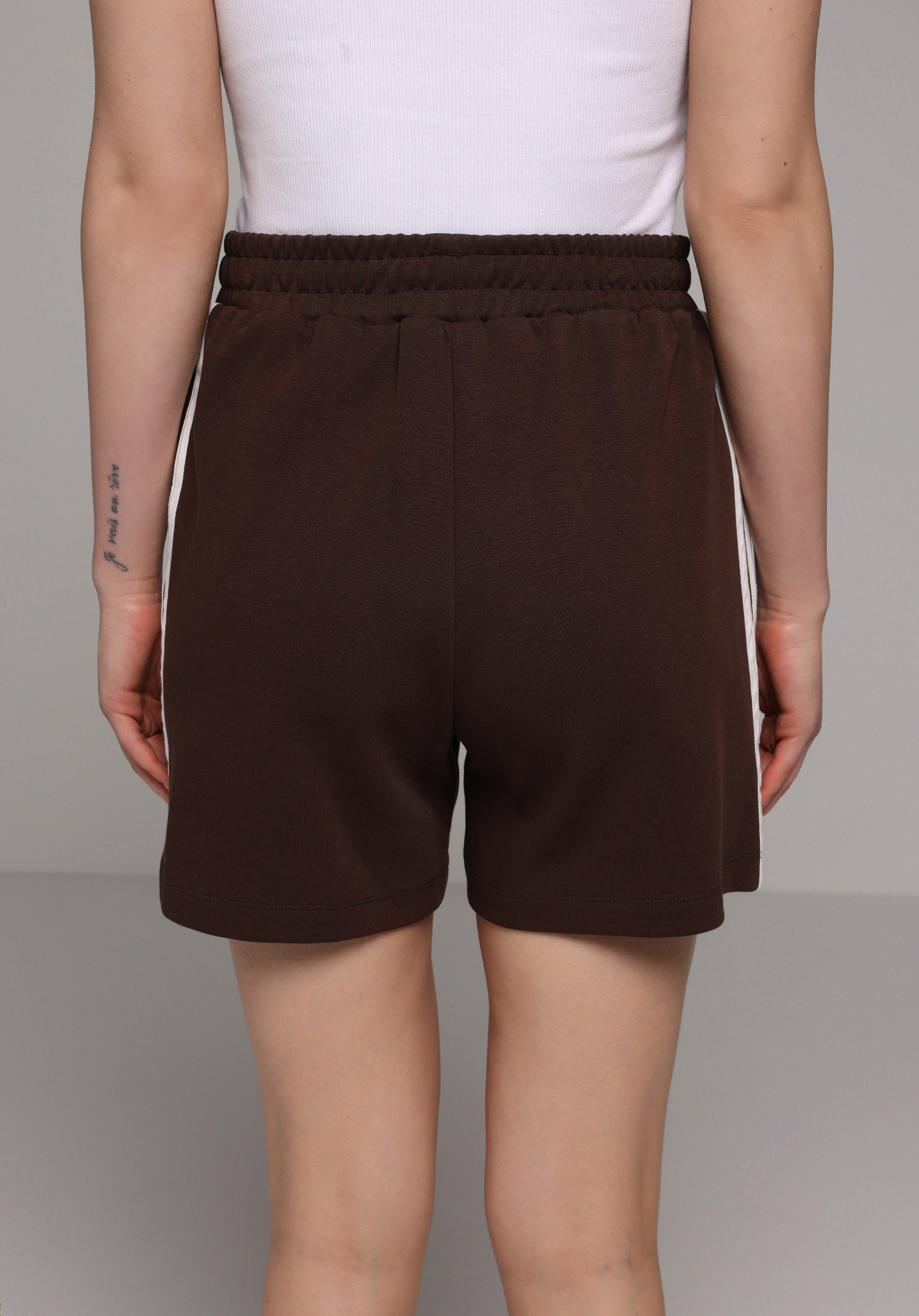 Regular Fit Orta Bel Düz Kadın Kahverengi Şort