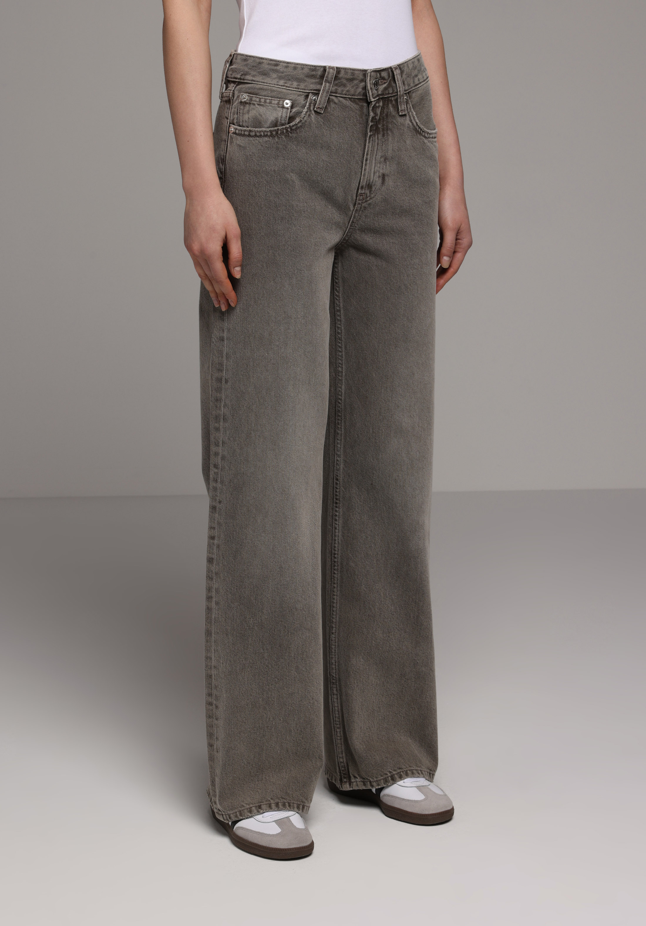 Regular Fit   Kadın Over Dyed Denim Jean Pantolon