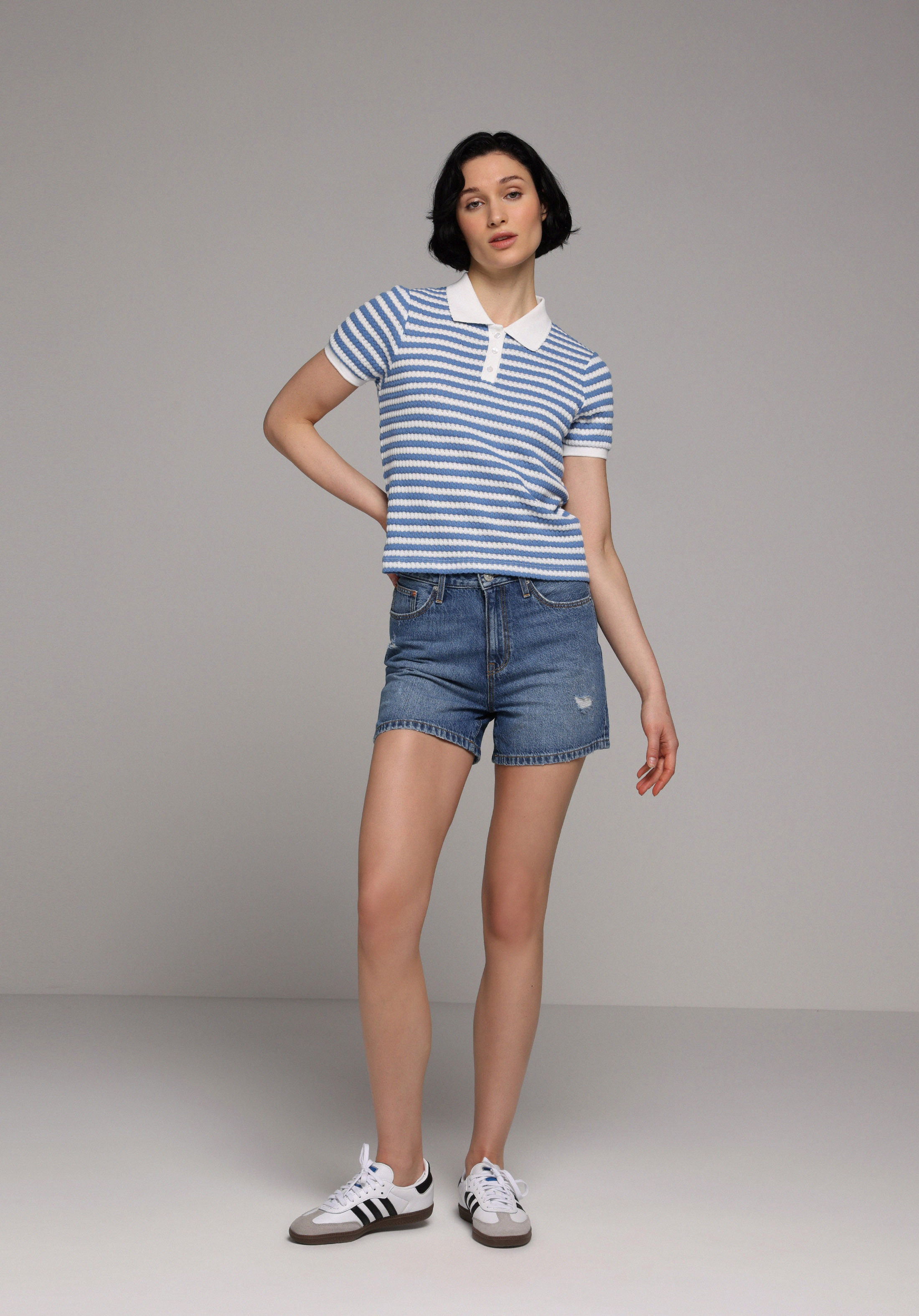 Slim Fit Polo Yaka Çizgili Kadın Mavi Kısa Kol Tişört