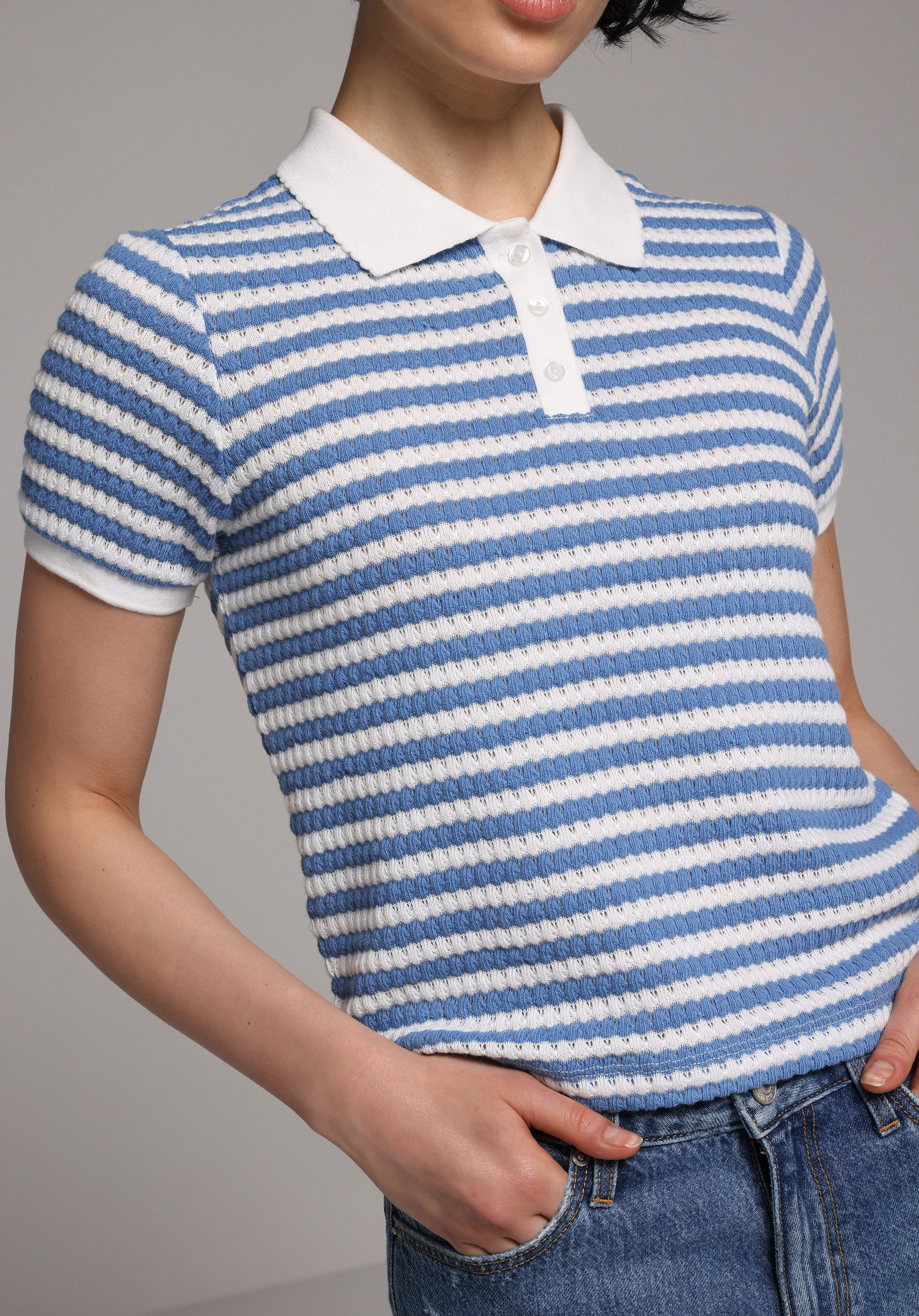 Slim Fit Polo Yaka Çizgili Kadın Mavi Kısa Kol Tişört