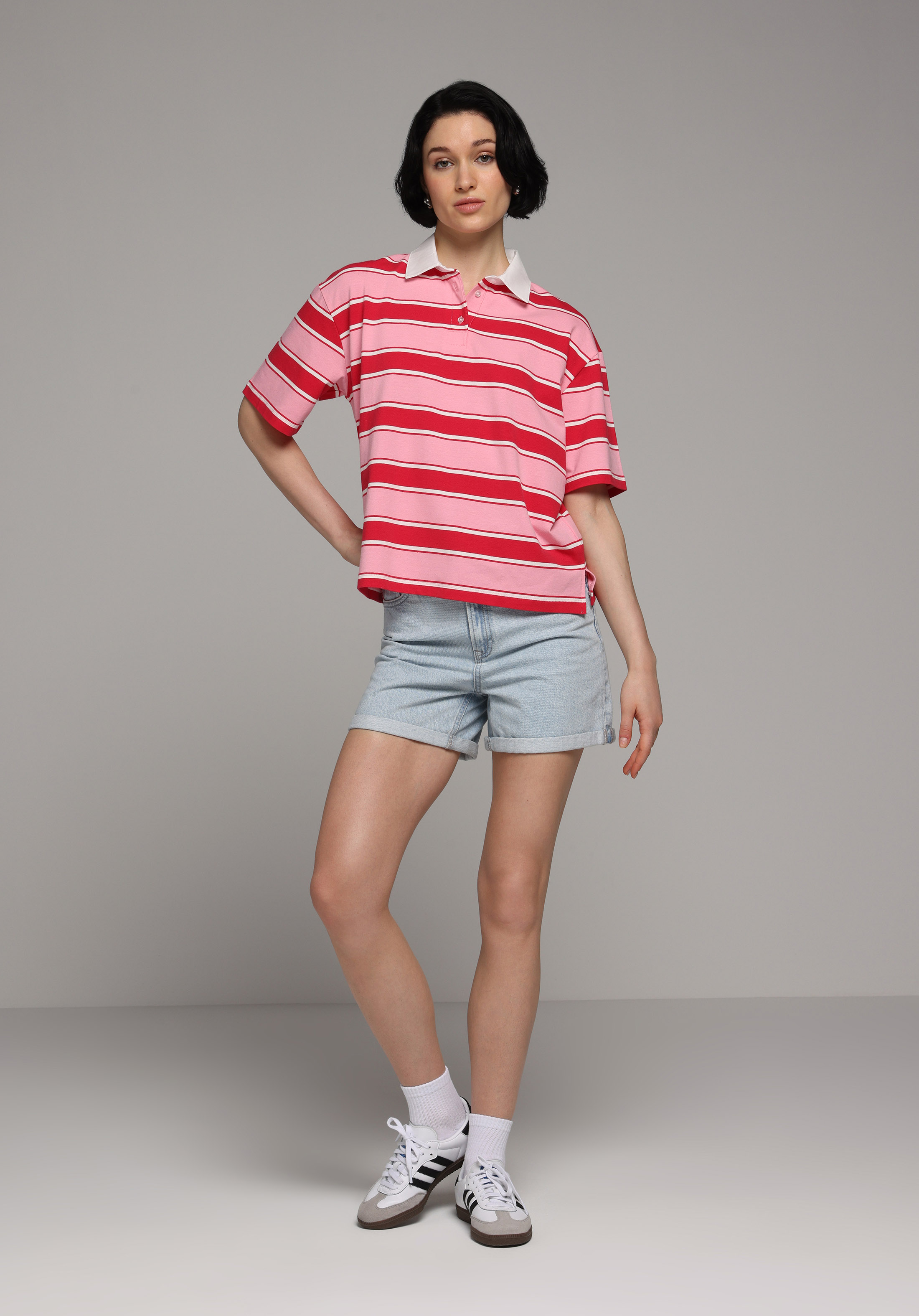 Mom Fit Yüksel Bel Düz Kadın Bleach İndigo Denim Jean Şort