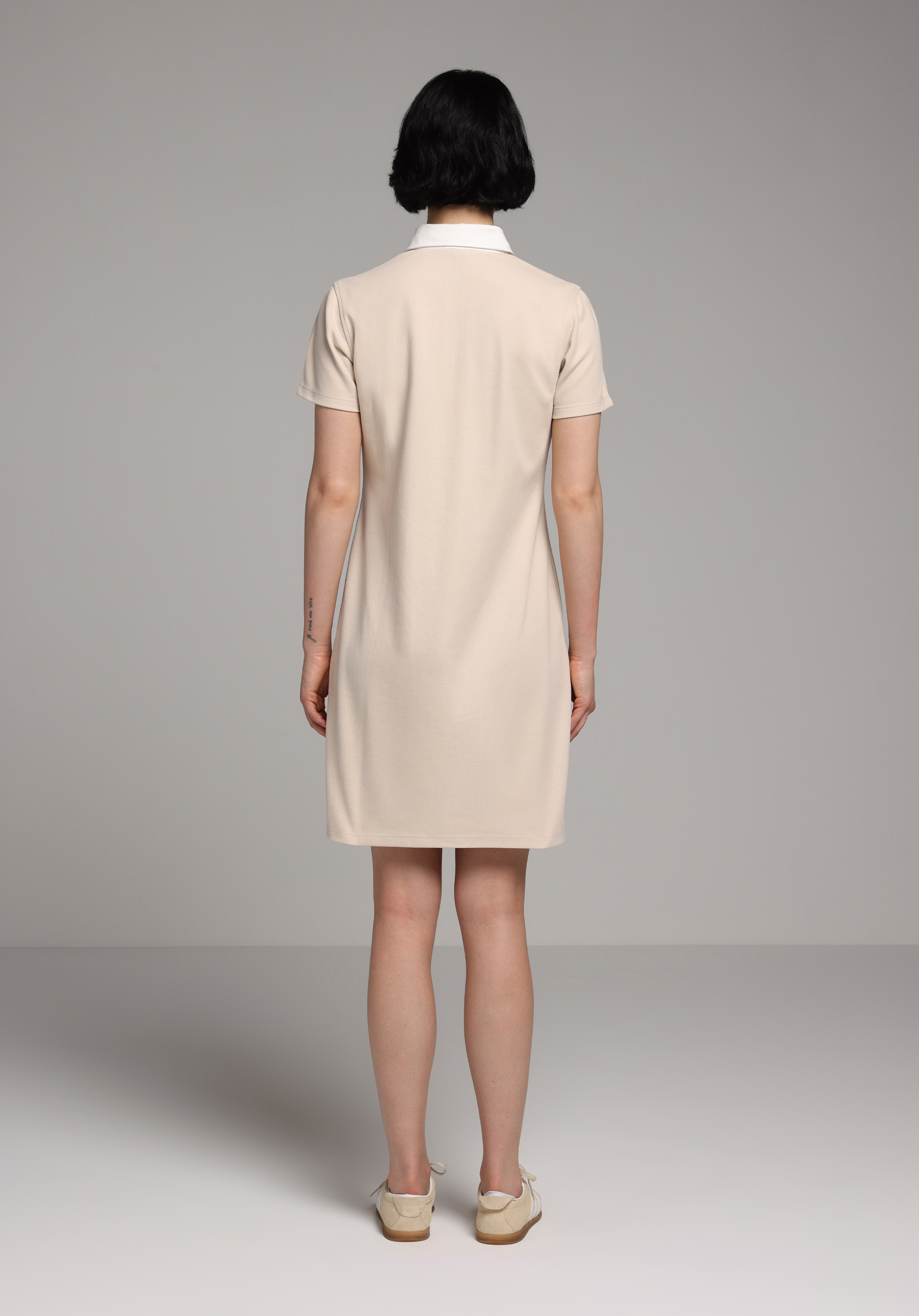 Slim Fit Nakışlı Kadın Bej Kısa Kol Elbise