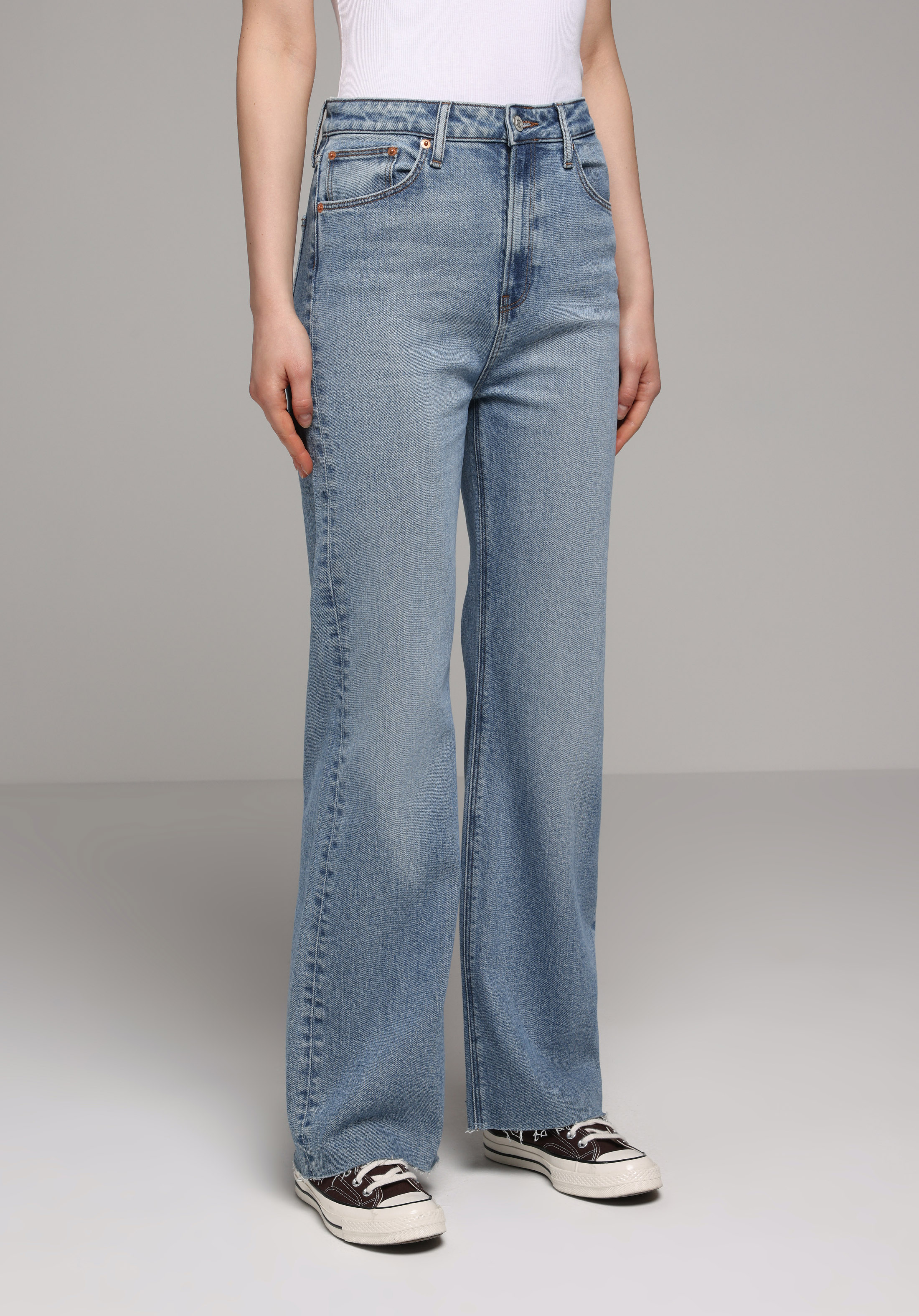 Straight Fit   Kadın Mid İndigo Denim Jean Pantolon