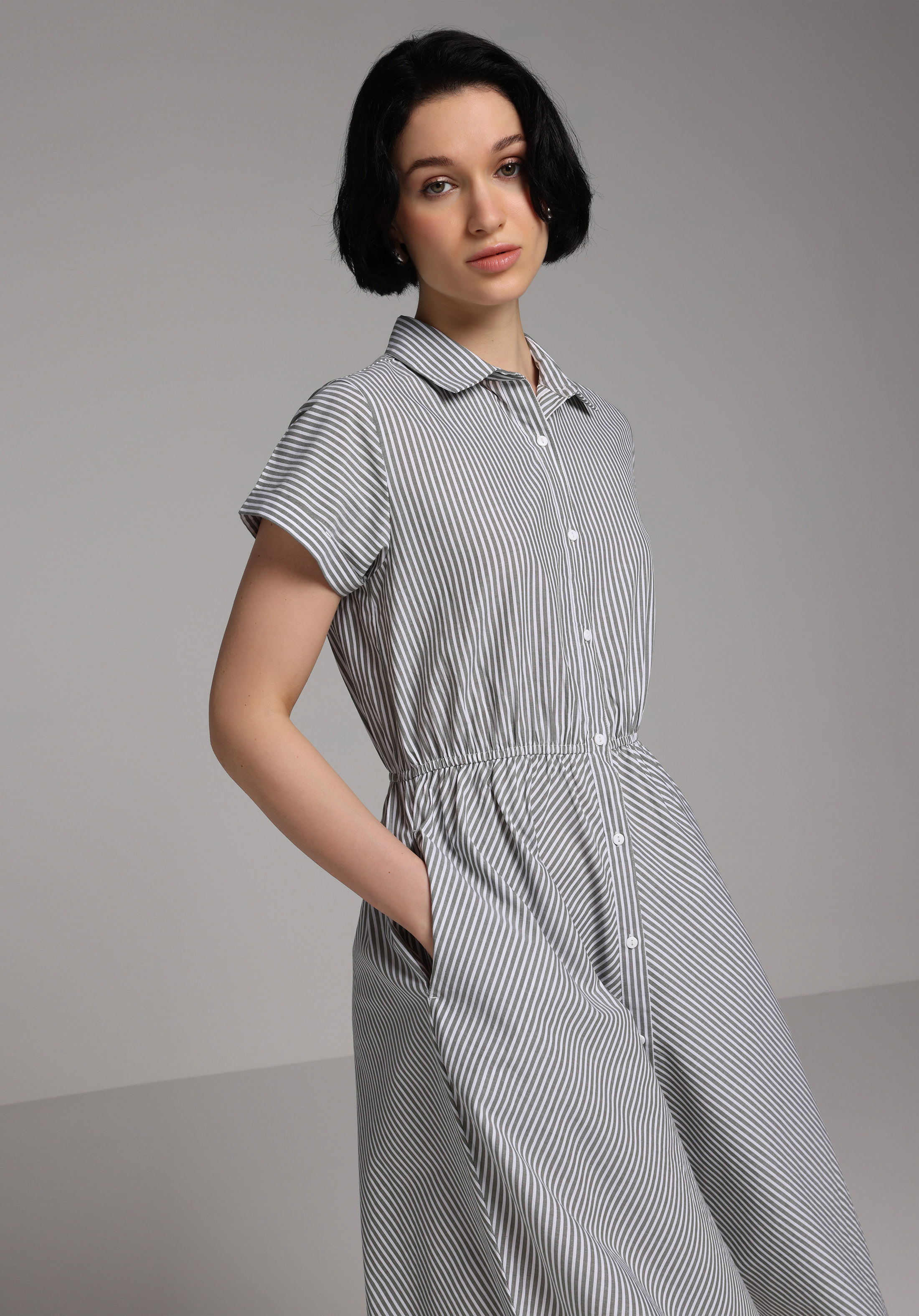 Regular Fit Düz Kadın Yeşil Kısa Kol Elbise