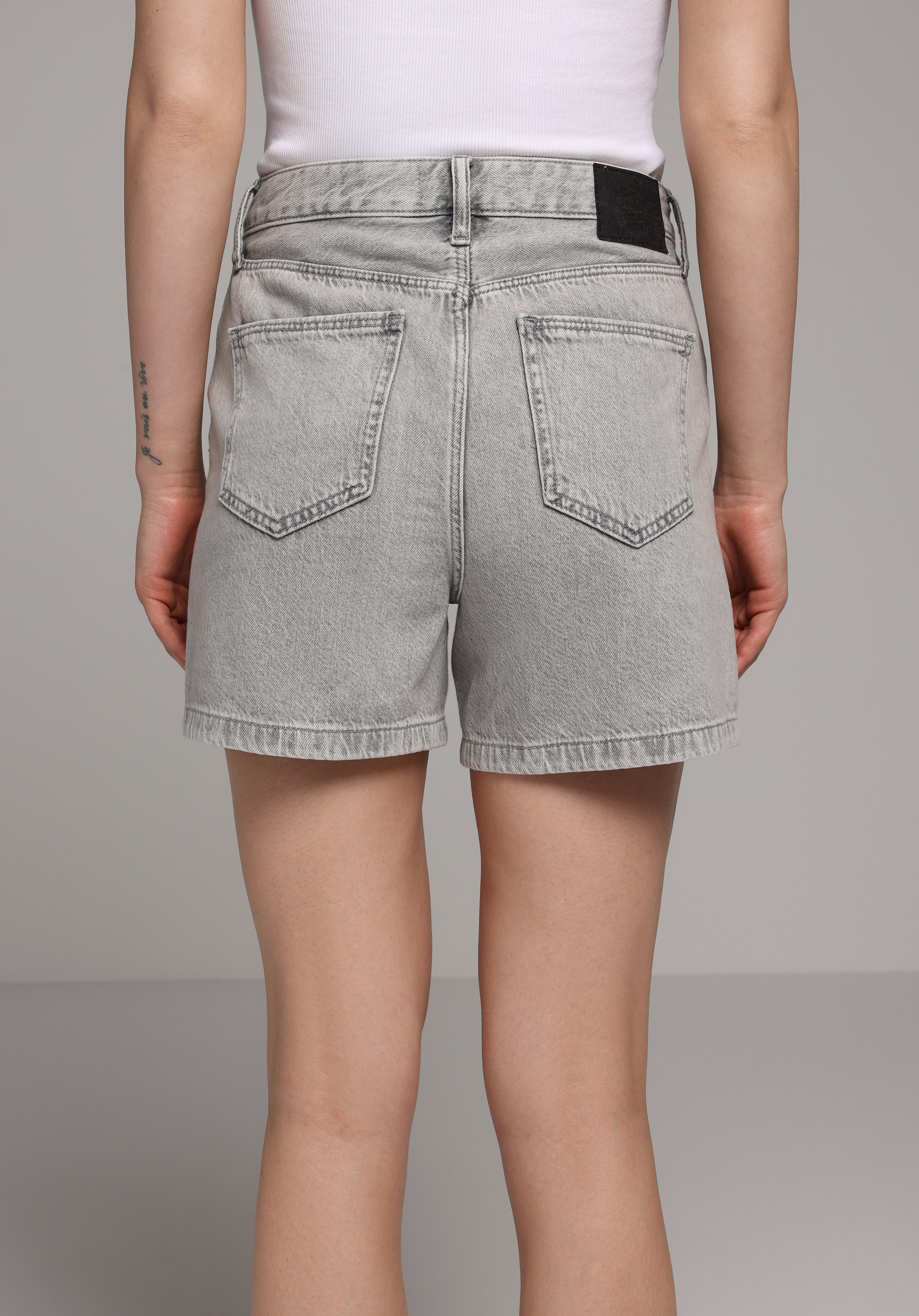 Mom Fit Yüksel Bel Düz Kadın Grey Denim Jean Şort