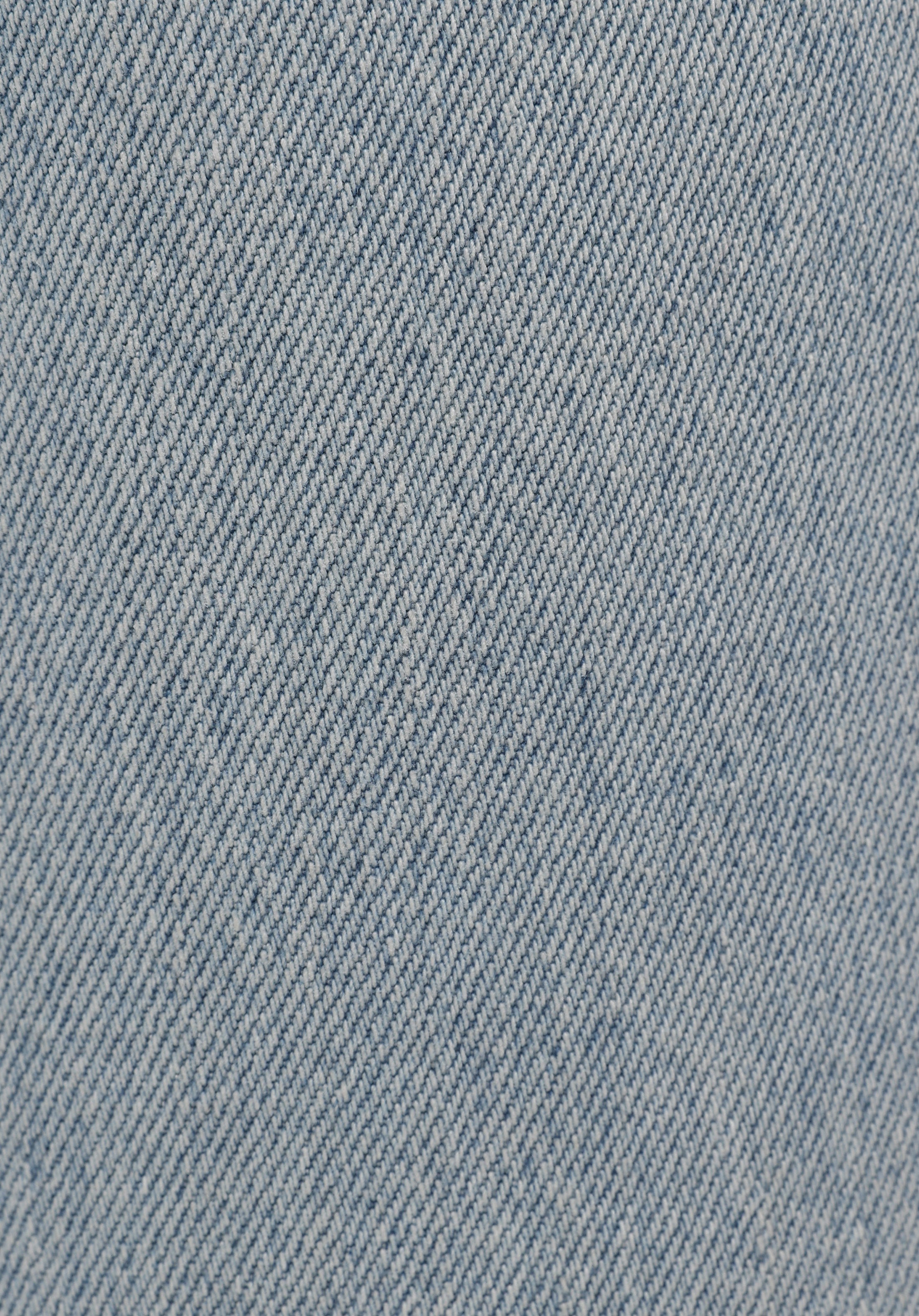 Regular Fit   Kadın Light İndigo Denim Jean Pantolon