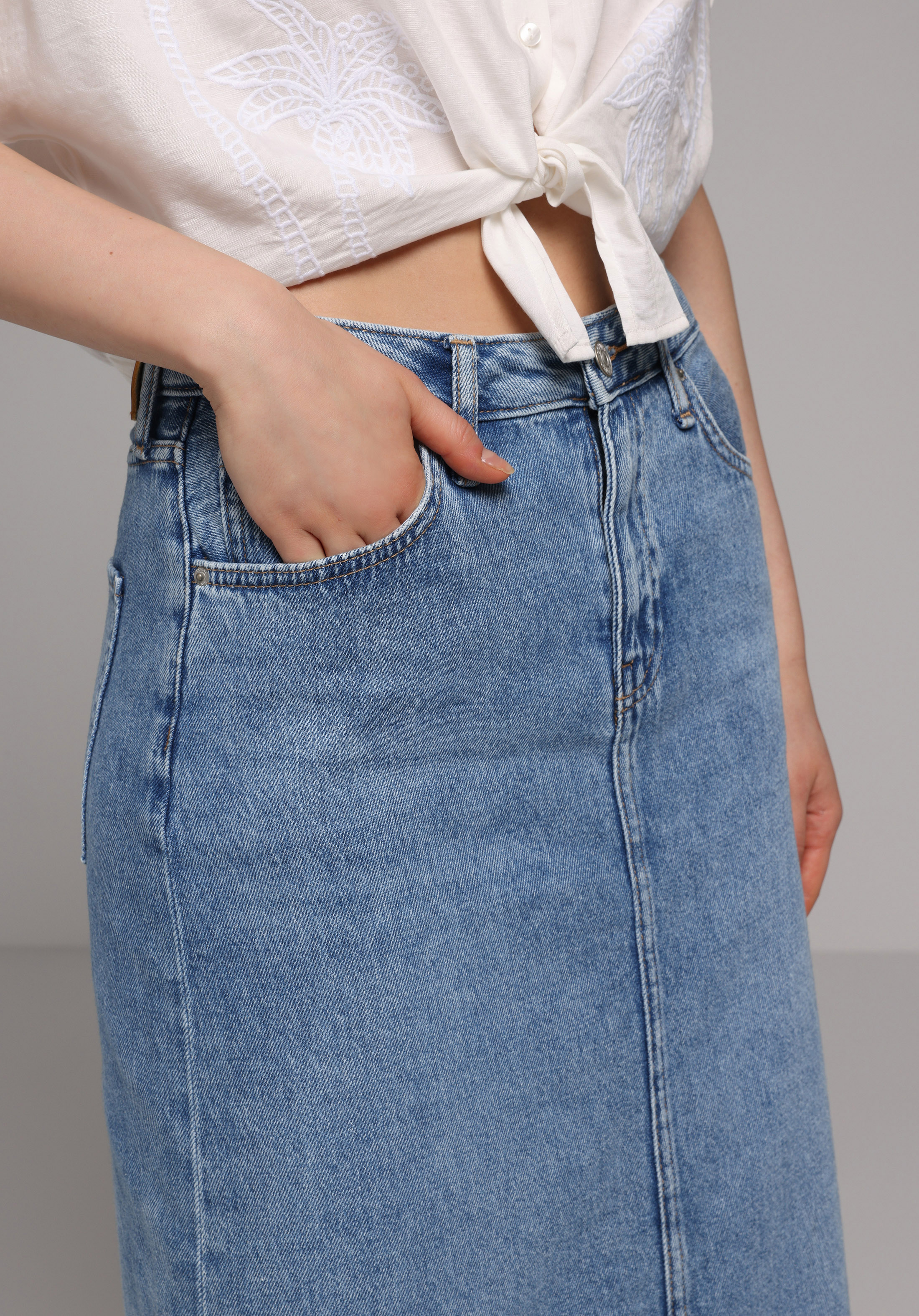 Slim Fit Düz Fermuarlı Kadın Denim Etek