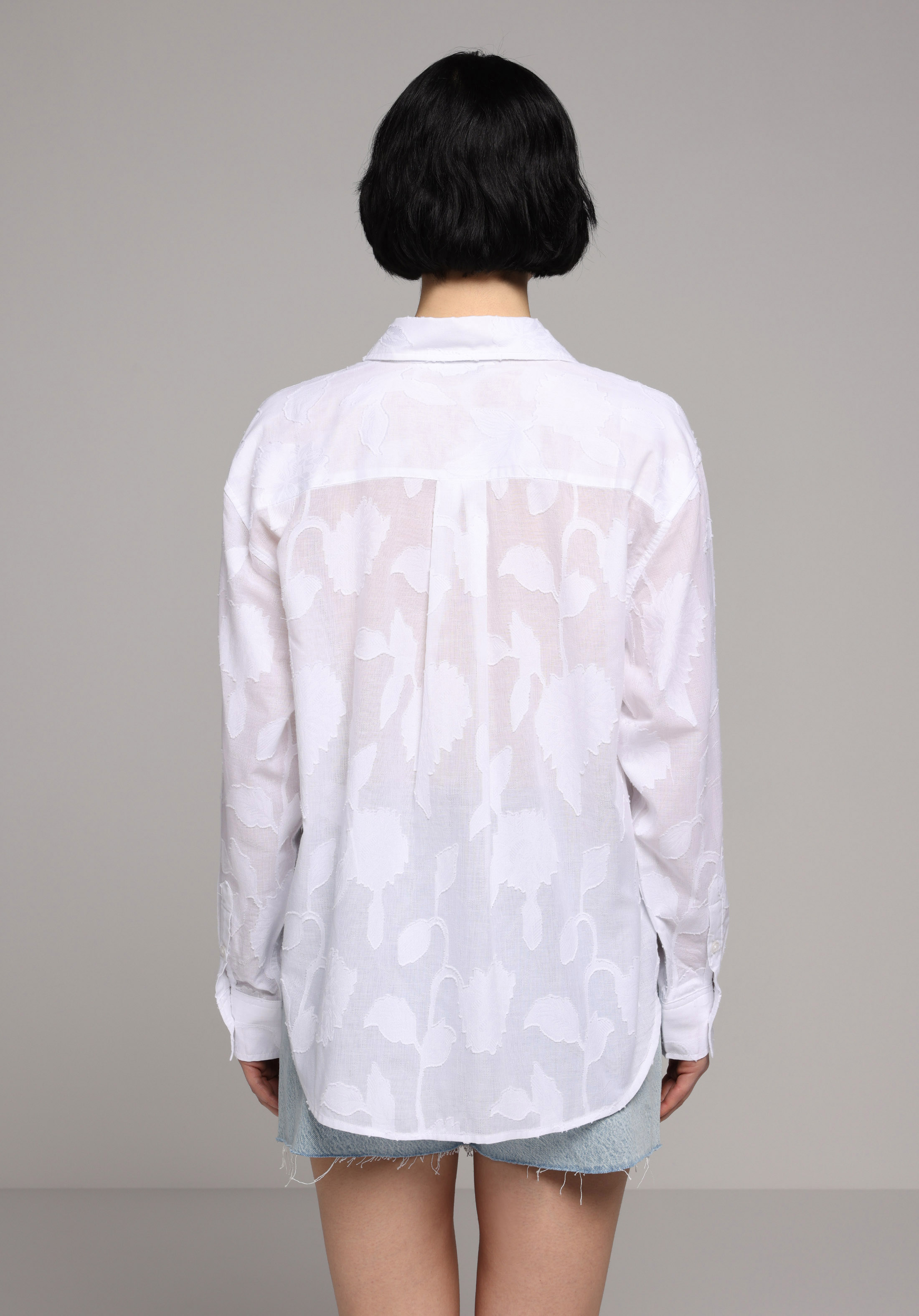 Boyfriend Fit Shirt Neck Jakarlı Kadın Beyaz Uzun Kol Gömlek