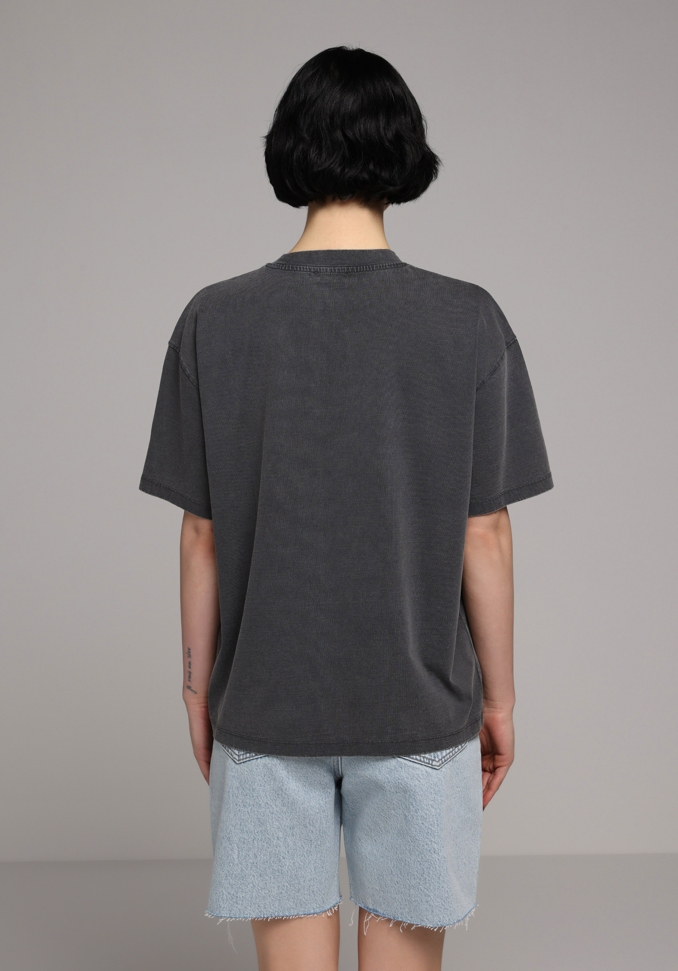 Oversize Fit Yuvarlak Yaka Düz Kadın Antrasit Kısa Kol Tişört