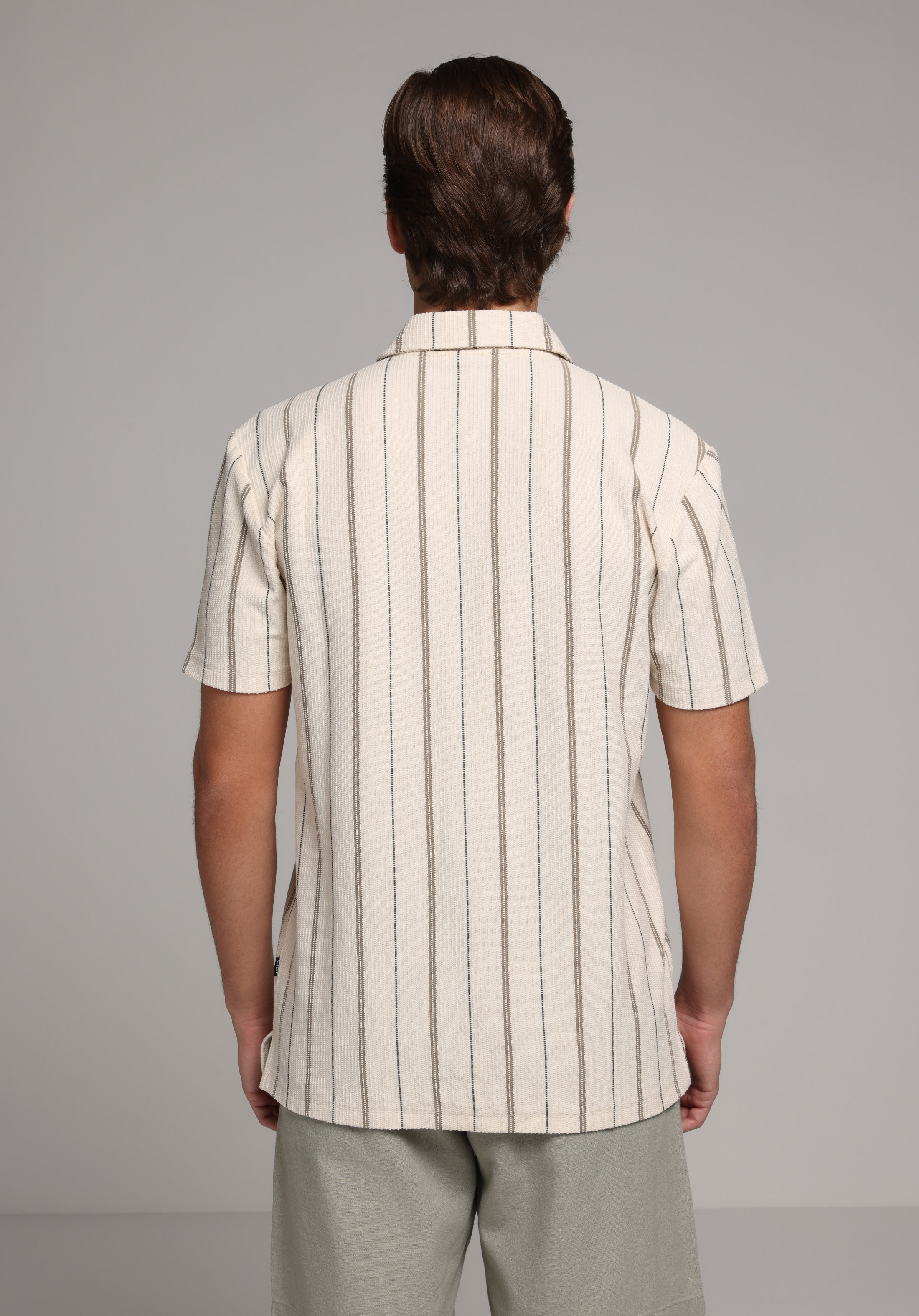 Regular Fit Polo Yaka Çizgili Erkek Ekru Kısa Kol Tişört