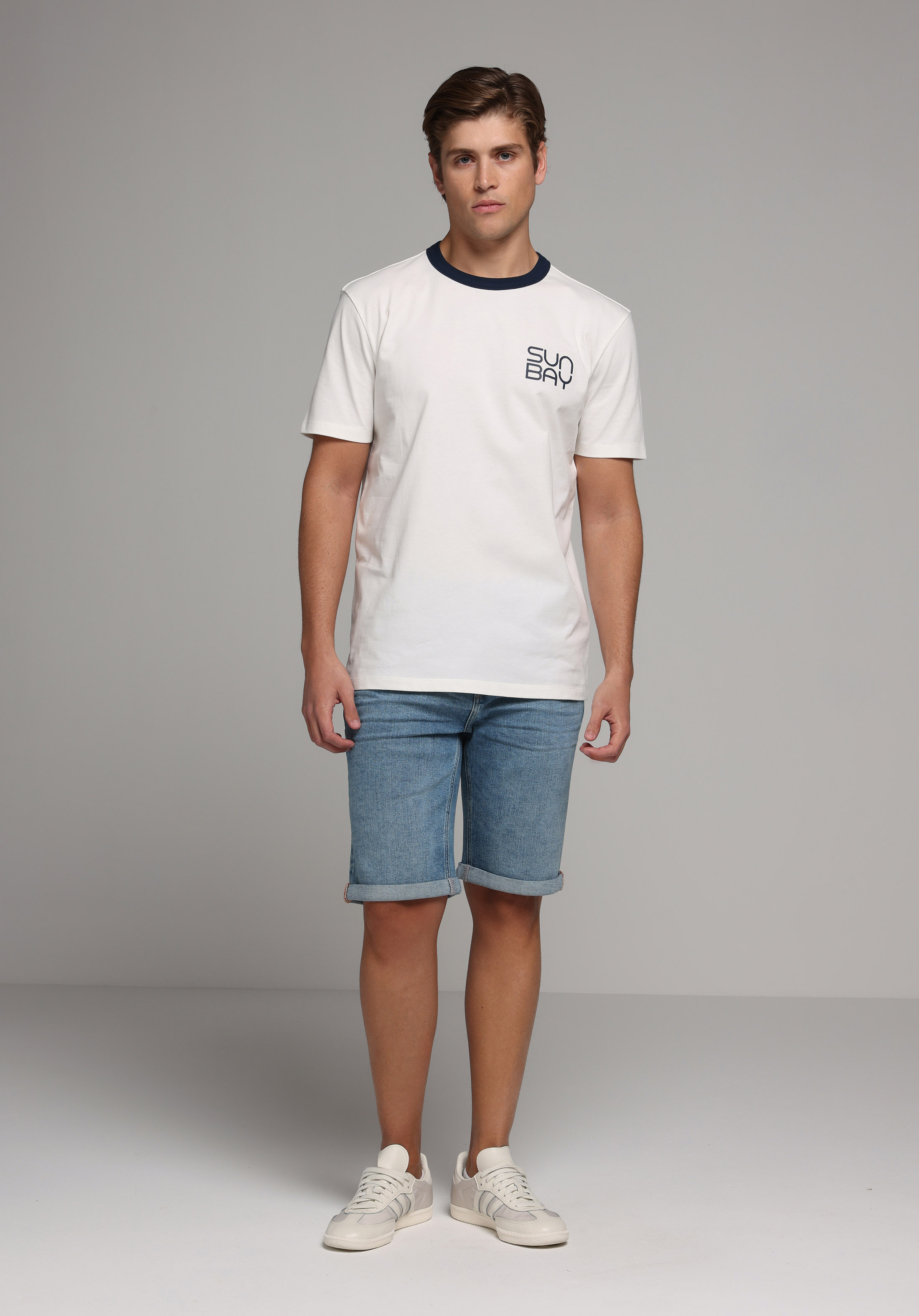 Straight Fit Düşük Bel Düz Erkek Light İndigo Denim Jean Şort