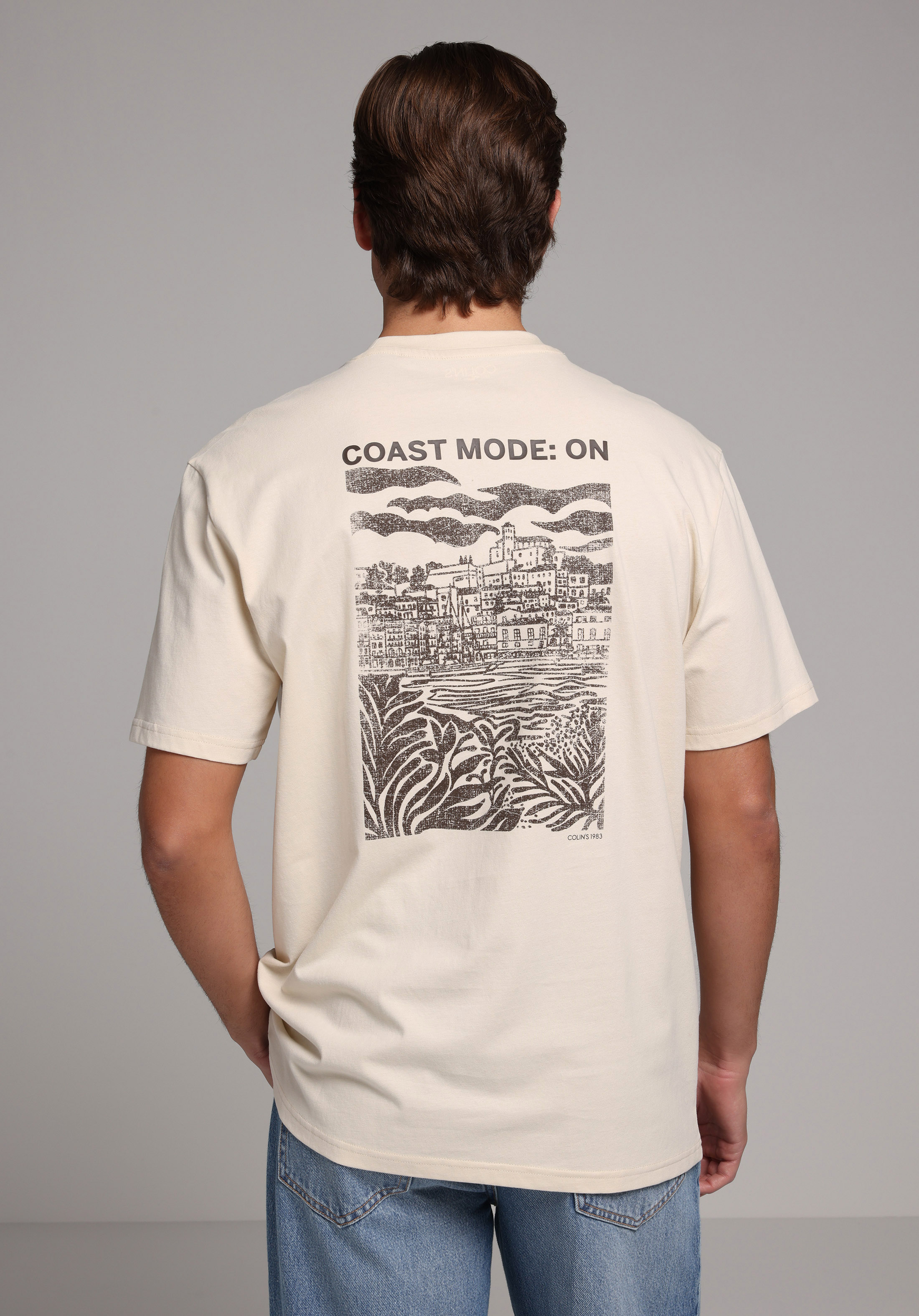 Comfort Fit Yuvarlak Yaka Düz Erkek Bej Kısa Kol Tişört