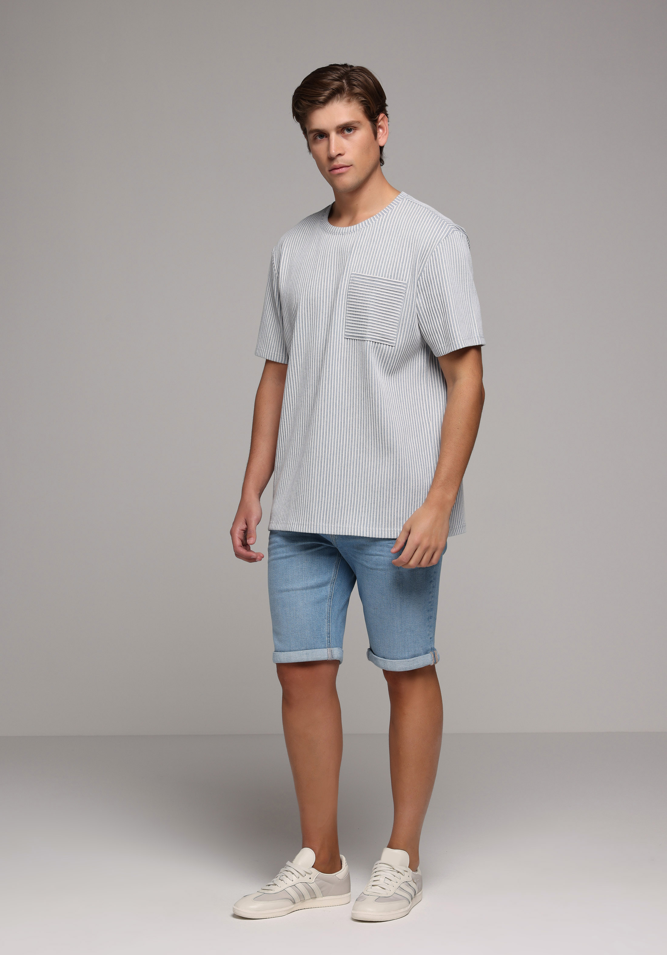 Comfort Fit Yuvarlak Yaka Düz Erkek Mavi Kısa Kol Tişört