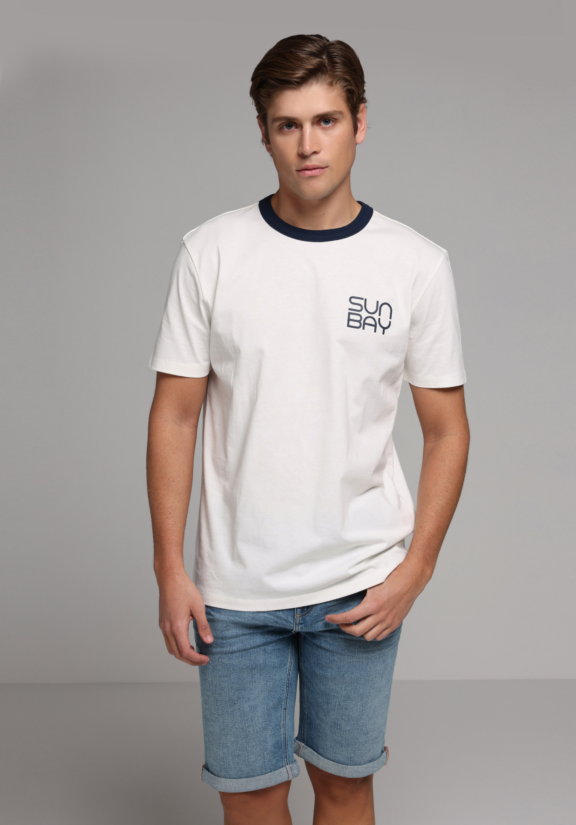 Regular Fit Yuvarlak Yaka Düz Erkek Beyaz Kısa Kol Tişört