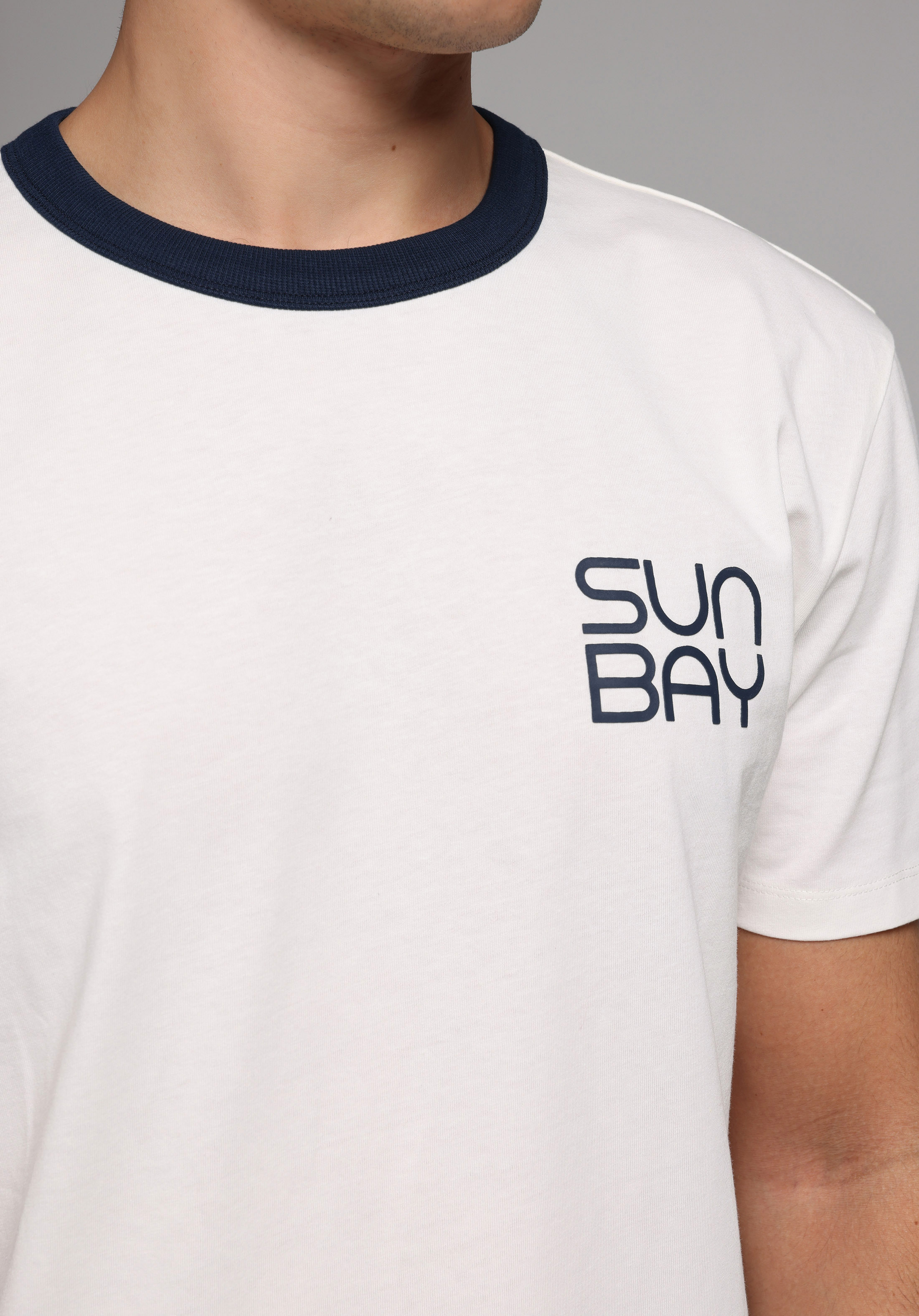 Regular Fit Yuvarlak Yaka Düz Erkek Beyaz Kısa Kol Tişört