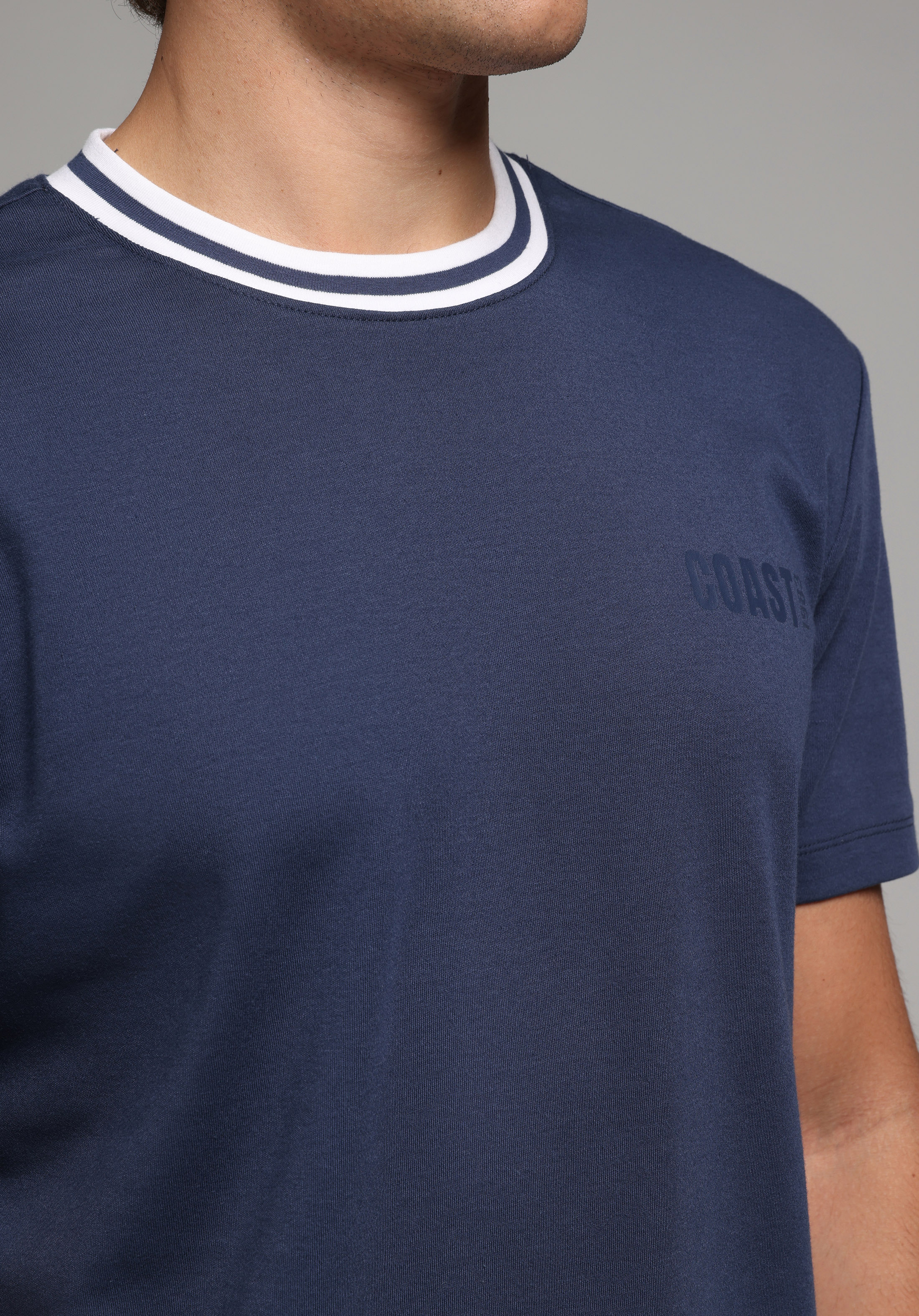 Regular Fit Yuvarlak Yaka Düz Erkek Lacivert Kısa Kol Tişört