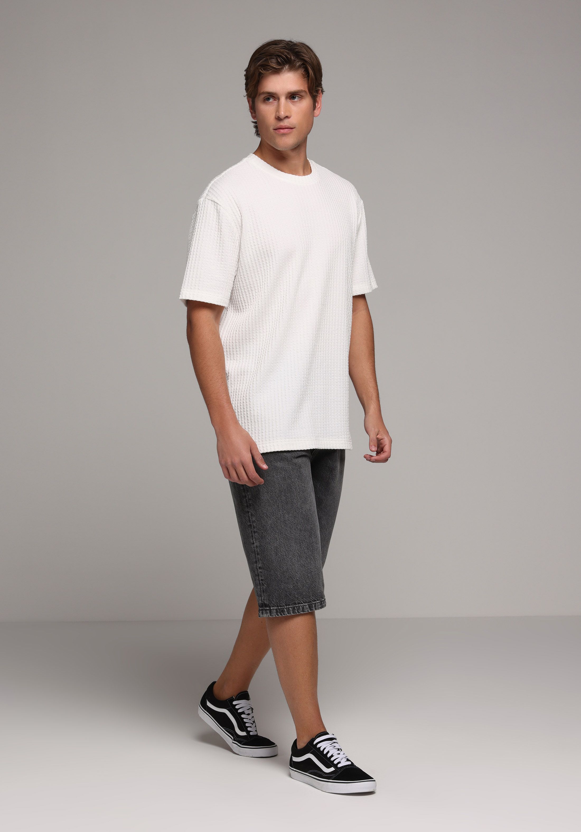 Straight Fit Orta Bel Düz Erkek Black Denim Jean Şort