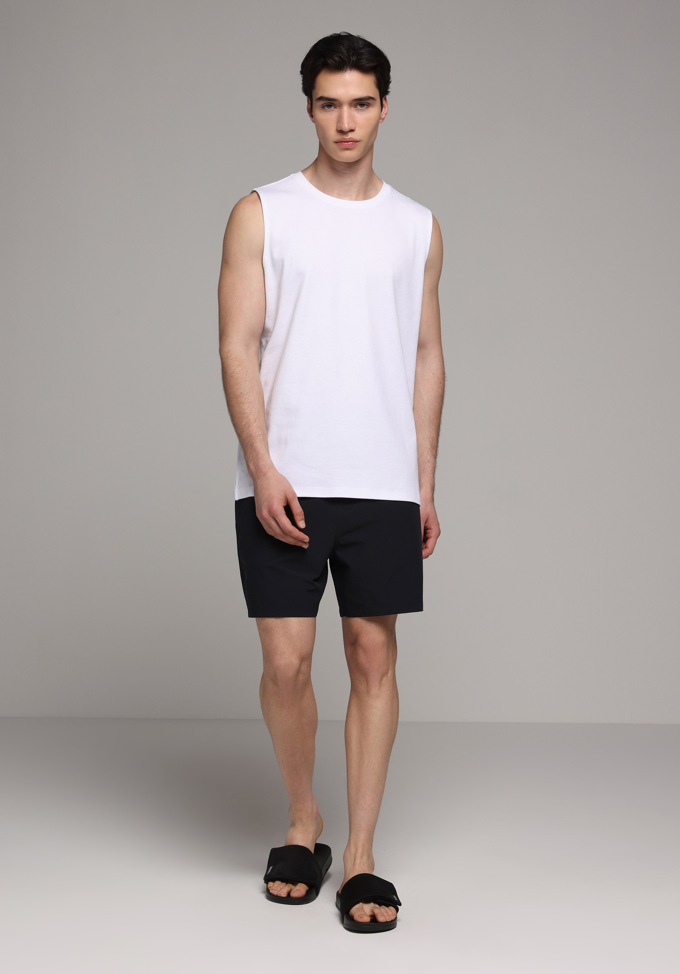 Slim Fit Düz Erkek Siyah Deniz Şortu