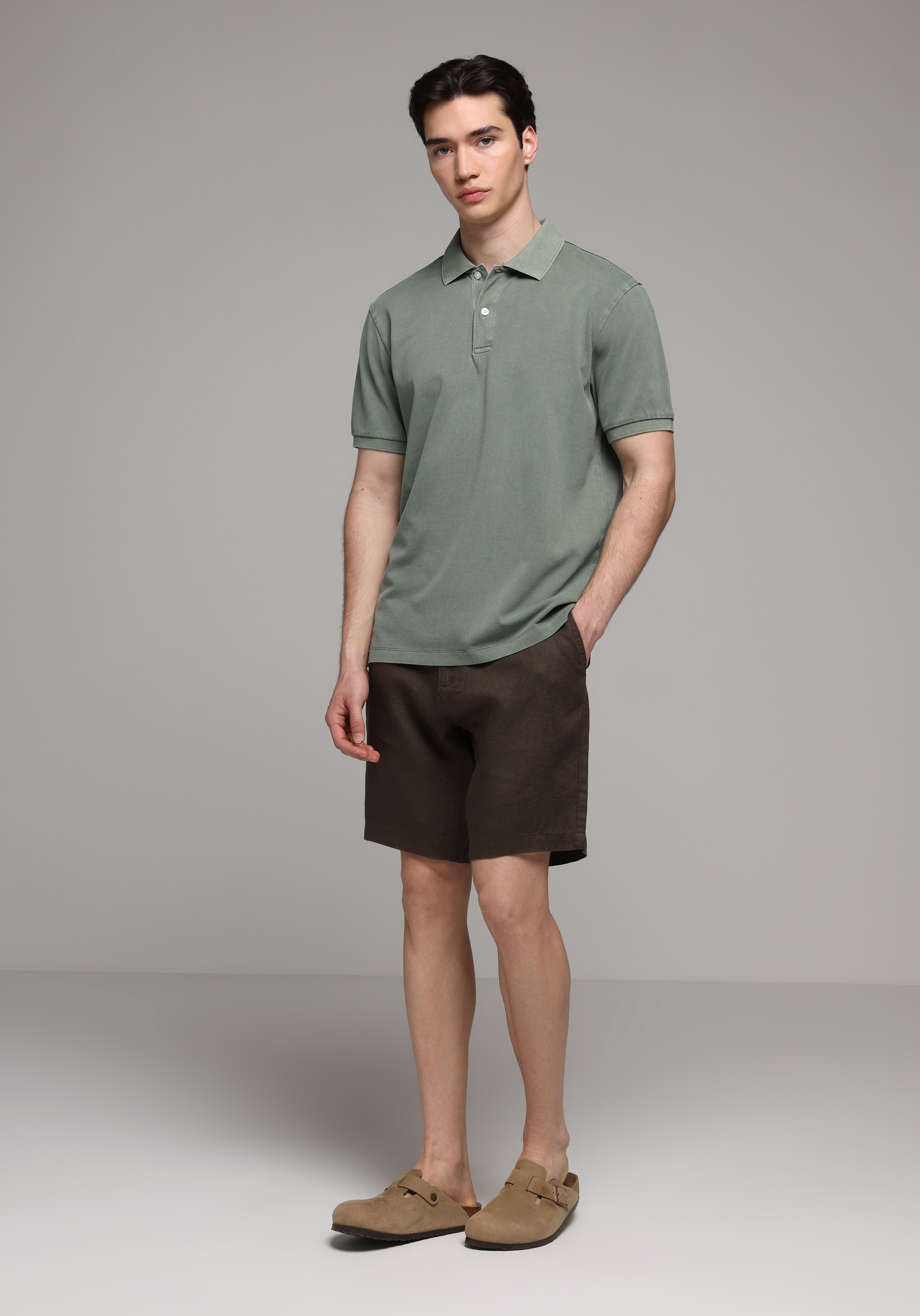 Regular Fit Orta Bel Düz Erkek Kahverengi Şort