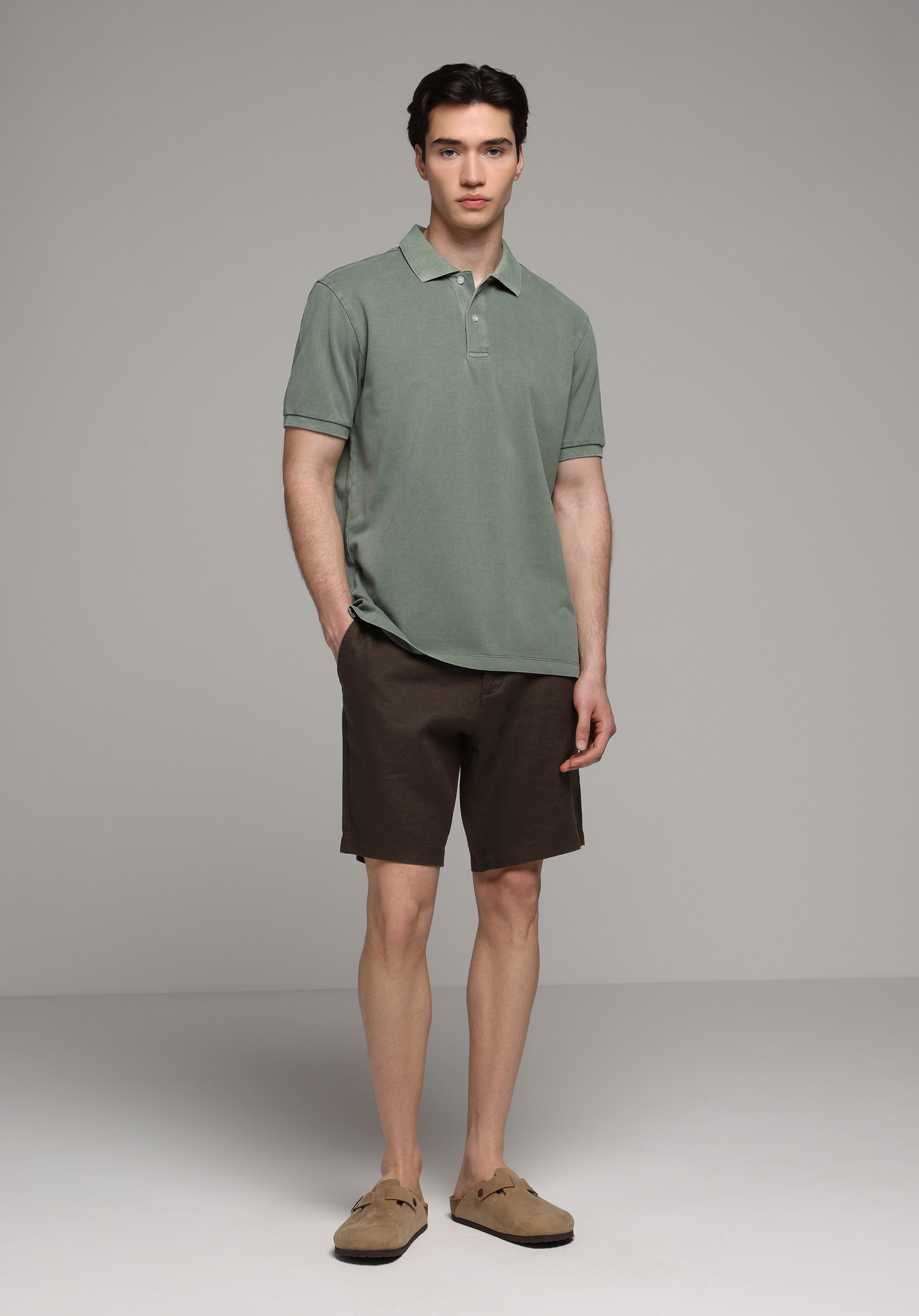 Regular Fit Orta Bel Düz Erkek Kahverengi Şort