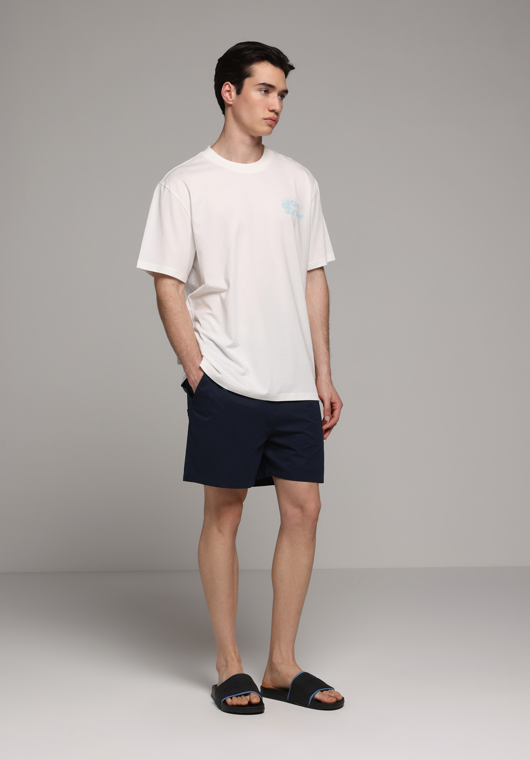 Slim Fit Düz Erkek Lacivert Deniz Şortu
