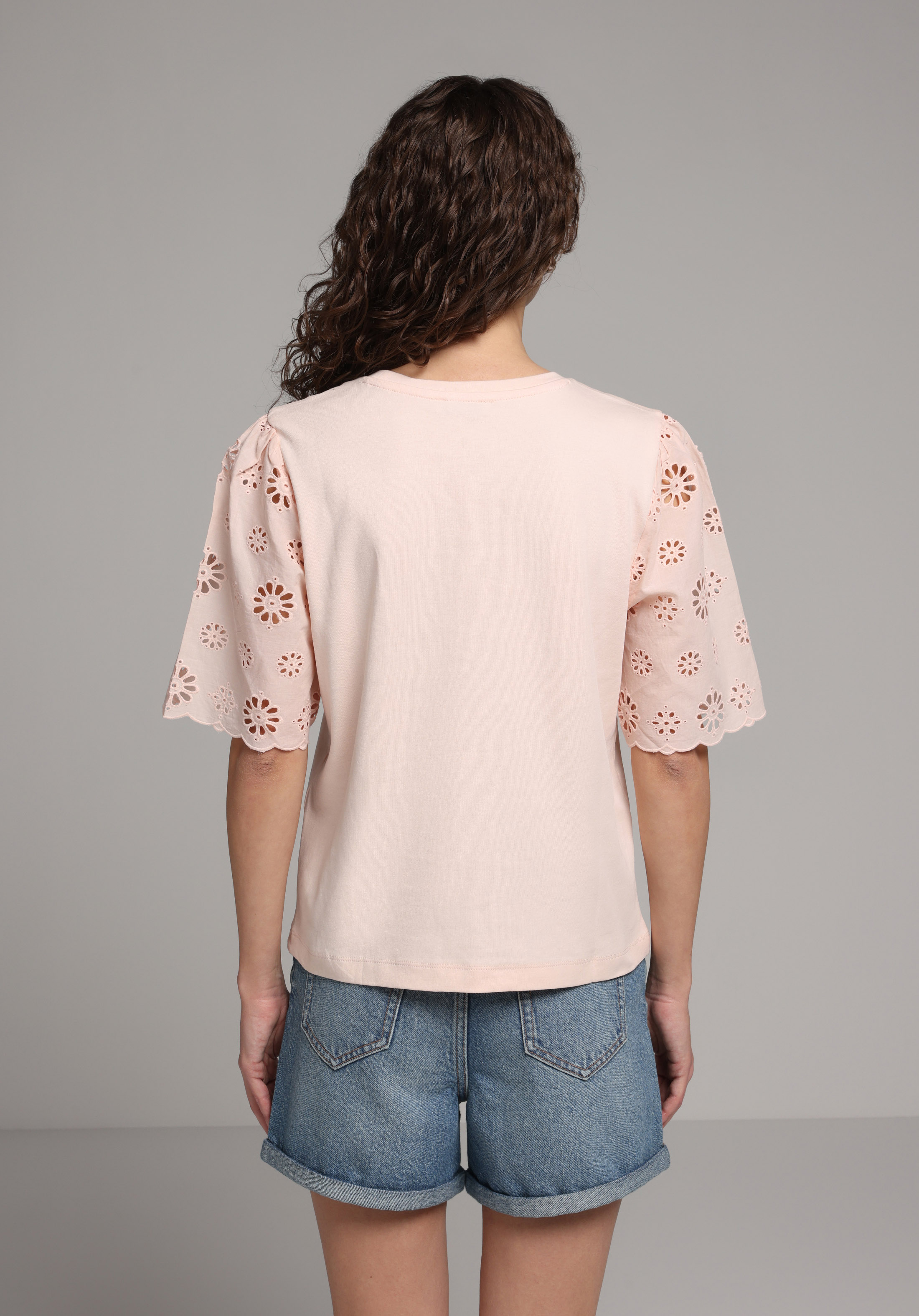 Regular Fit Yuvarlak Yaka Düz Kadın Pembe Kısa Kol Tişört