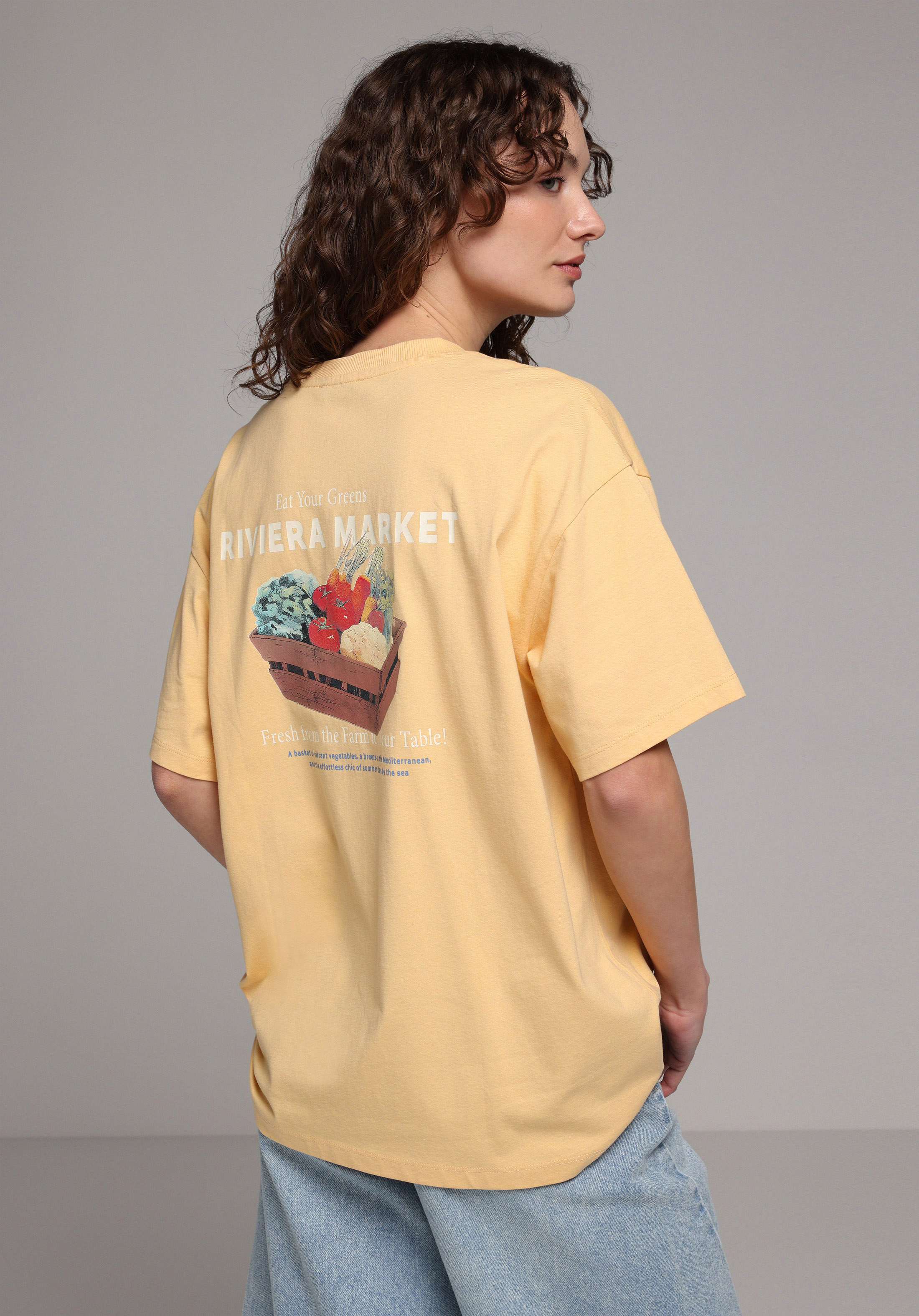 Oversize Fit Yuvarlak Yaka Düz Kadın Sari Kısa Kol Tişört
