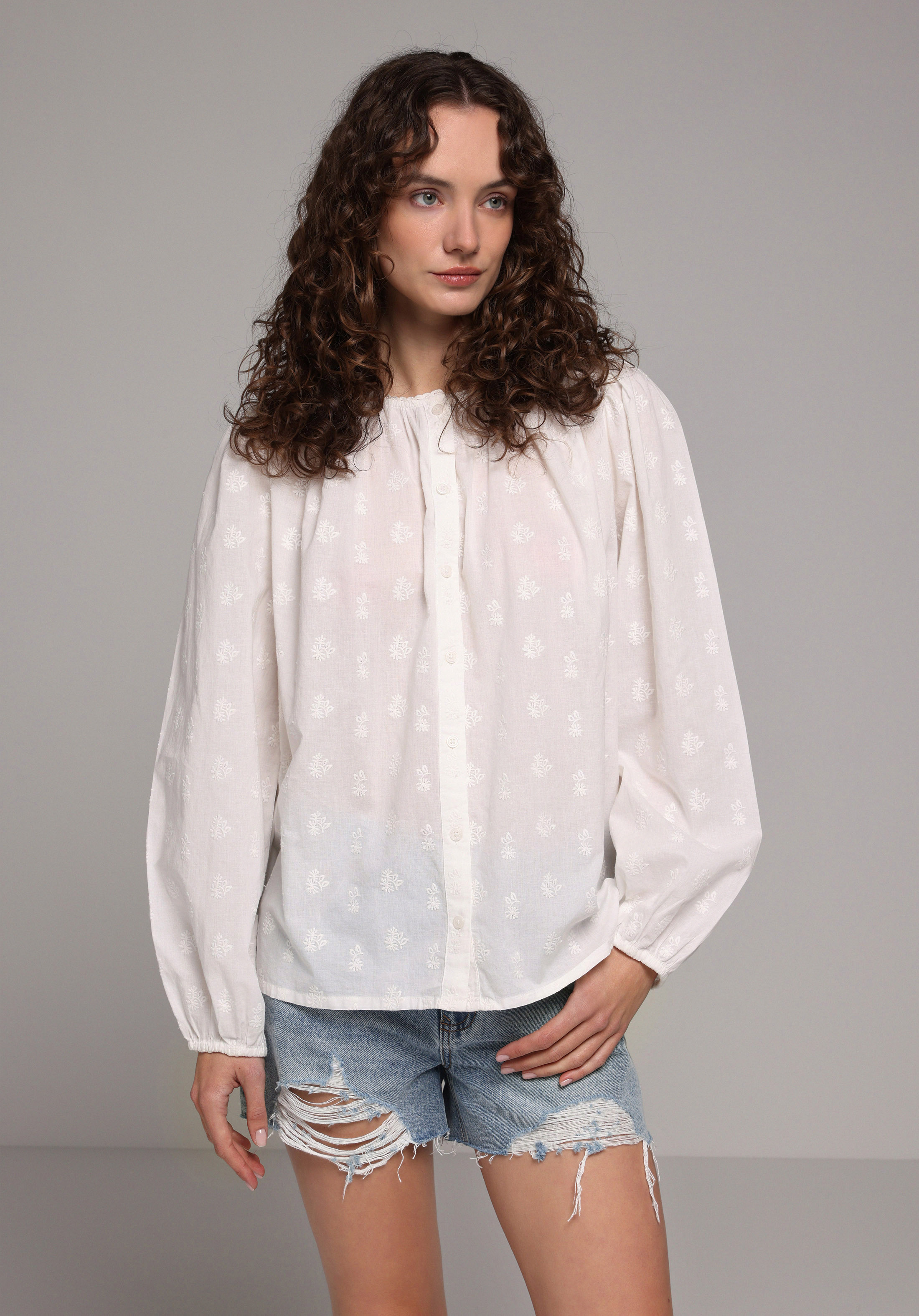 Fashion Fit   Kadın Beyaz  Gömlek