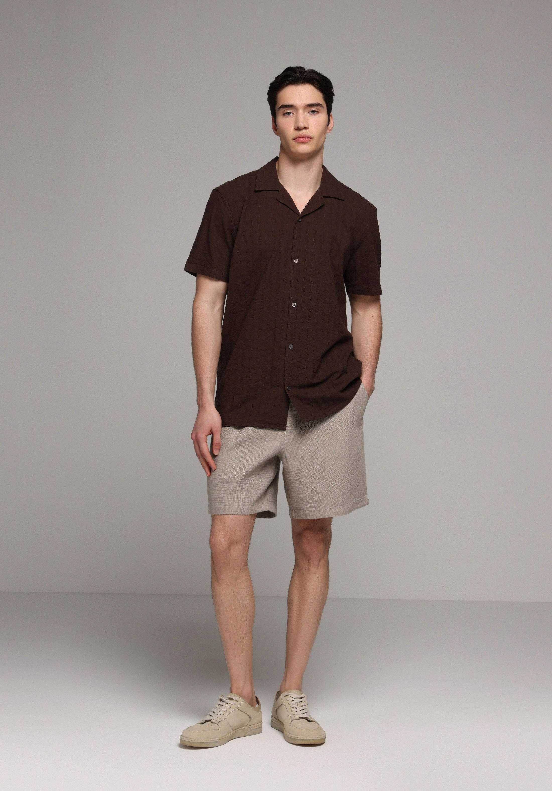 Relaxed Fit Orta Bel Düz Erkek Bej Şort