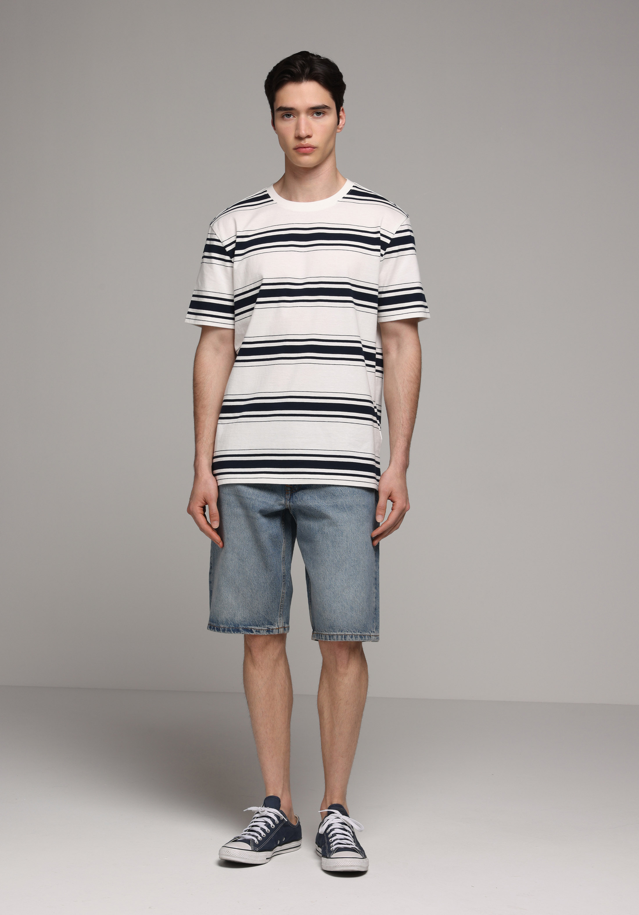 Loose Straight Fit Orta Bel Düz Erkek Mid İndigo Denim Jean Şort