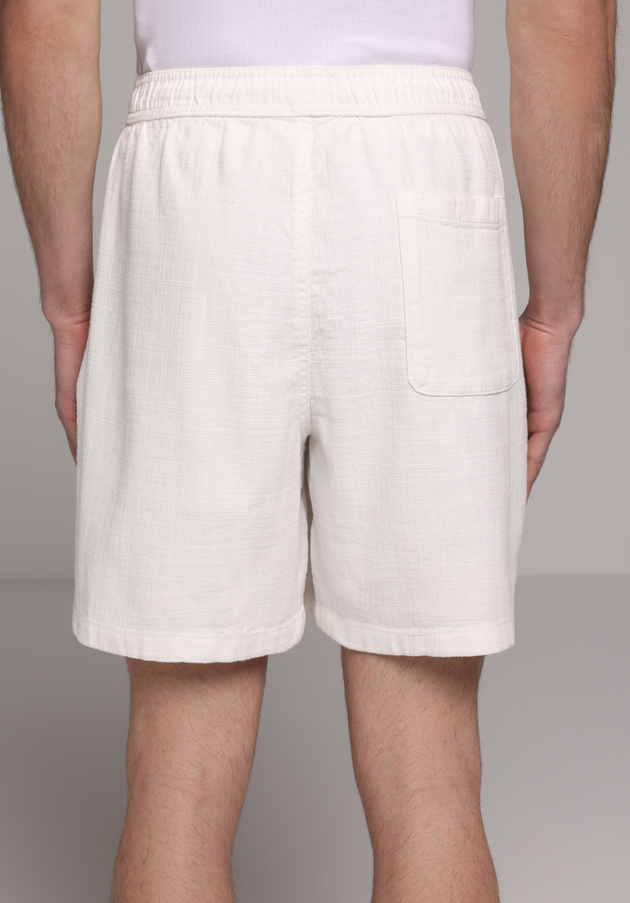 Relaxed Fit Orta Bel Düz Erkek Beyaz Şort