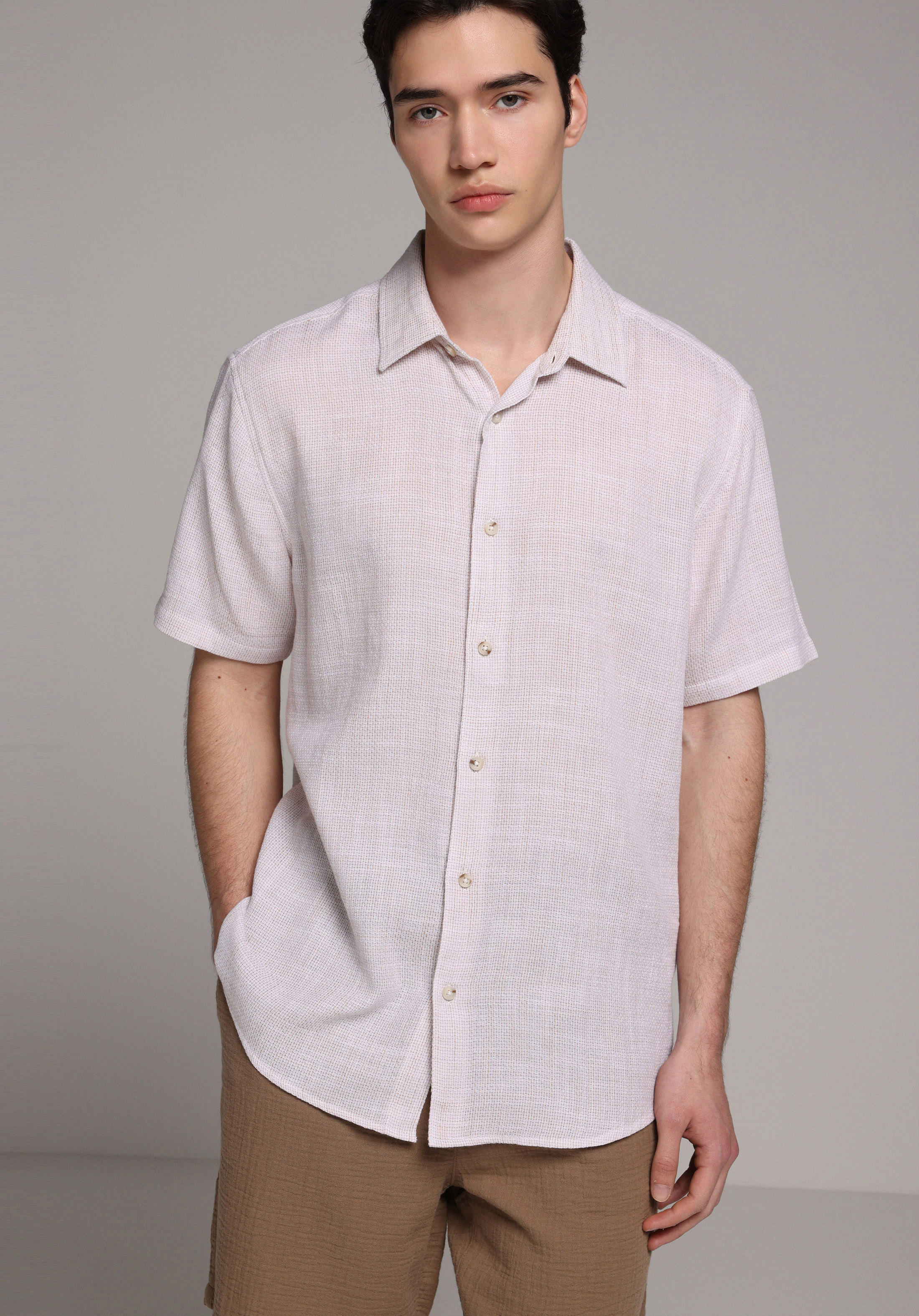 Regular Fit Shirt Neck Düz Erkek Bej Kısa Kol Gömlek