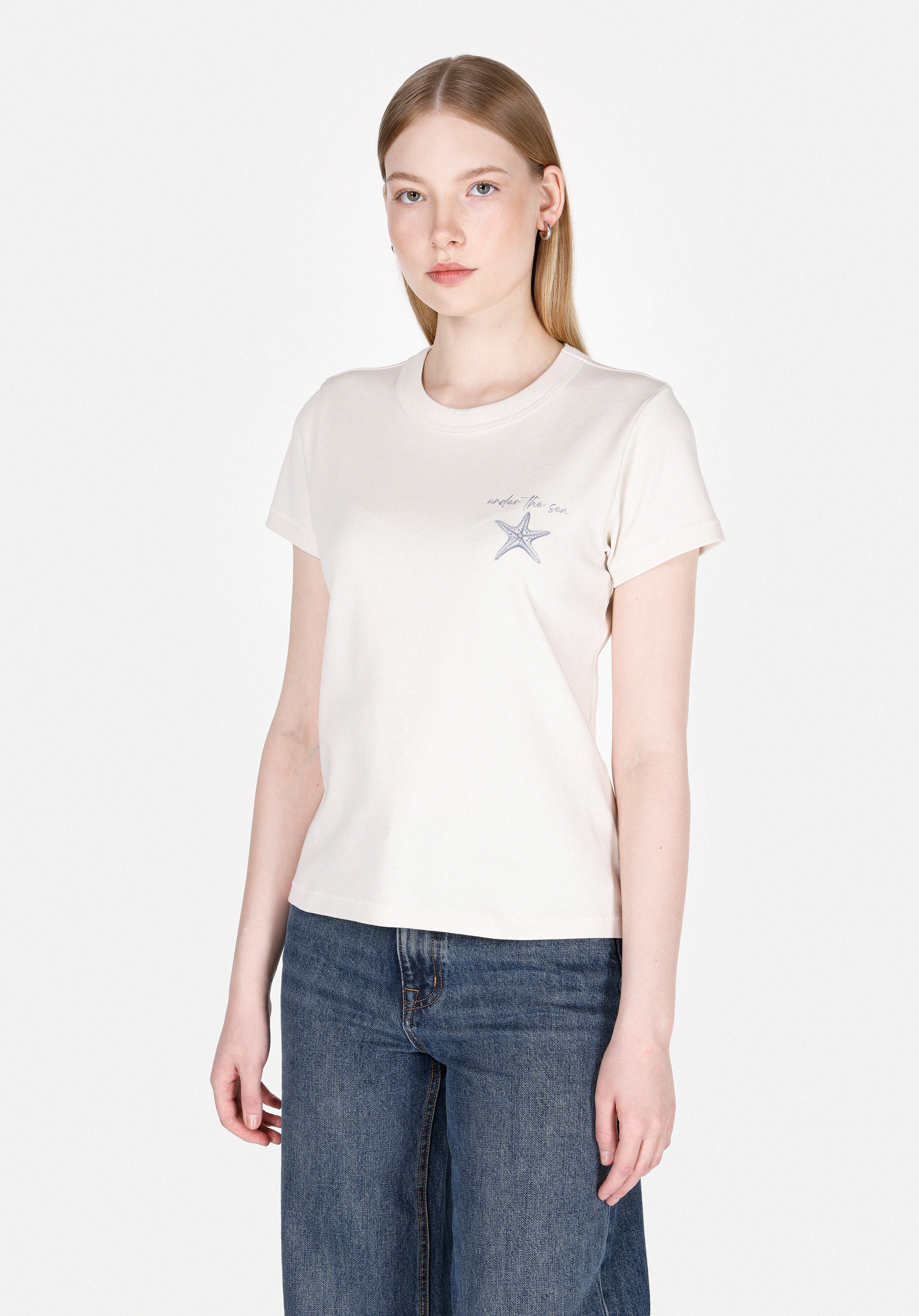 Slim Fit Yuvarlak Yaka Baskılı Kadın Beyaz Kısa Kol Tişört