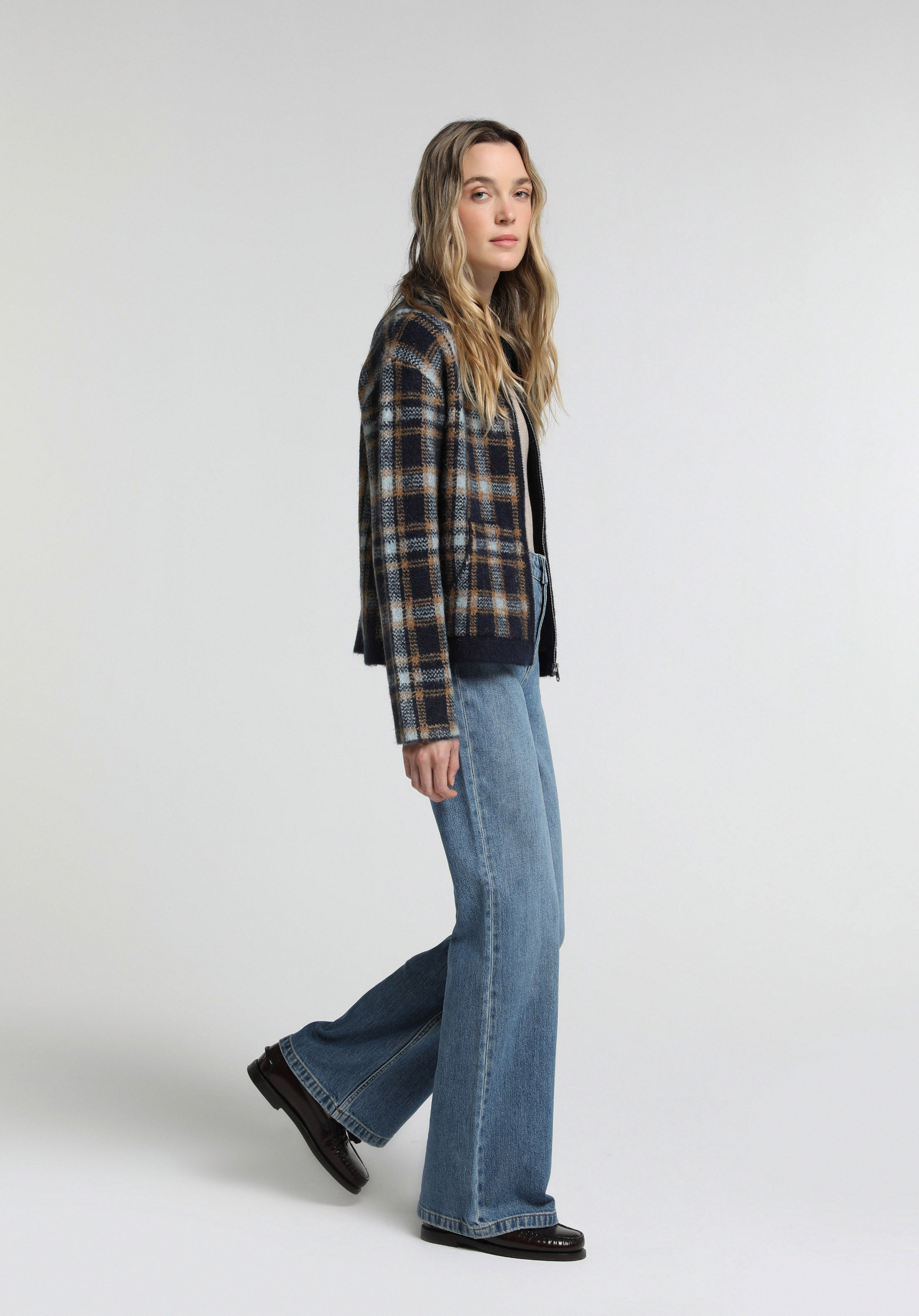 High Rise Super Flare Fit   Kadın Light İndigo Denim Jean Pantolon