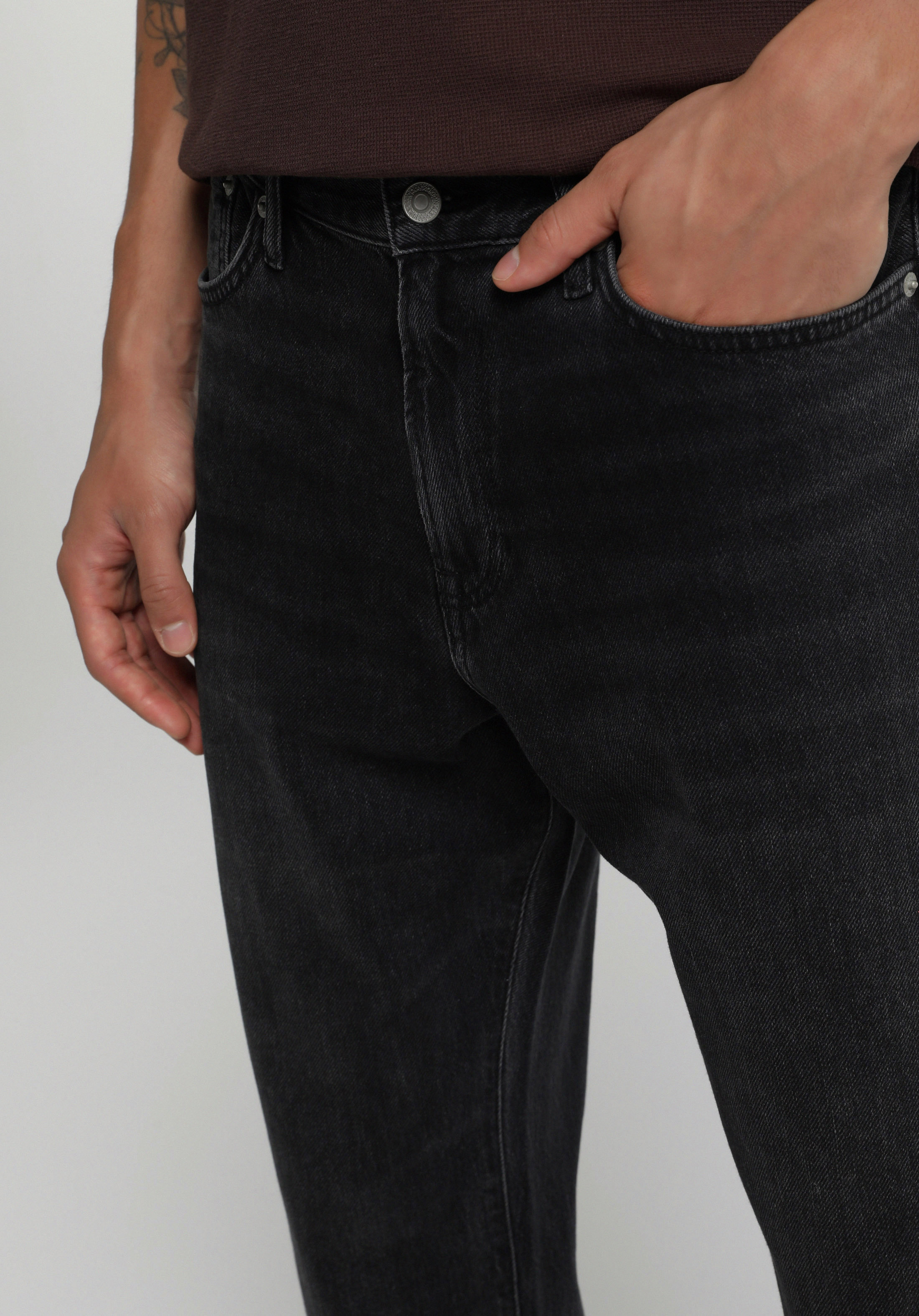Tapered Fit   Erkek Black Black Denim Jean Pantolon