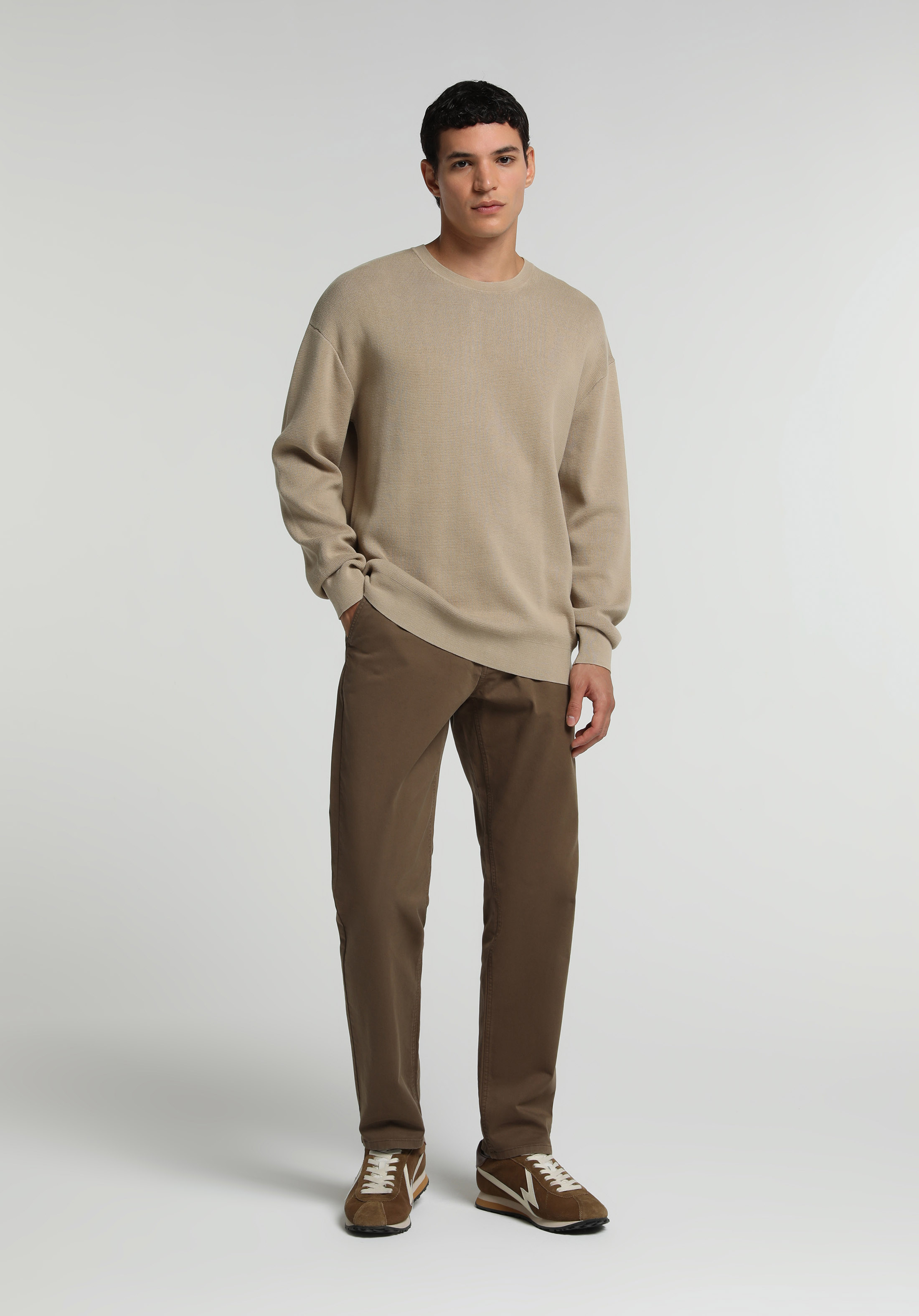 Relaxed Fit Yuvarlak Yaka Düz Erkek Bej Kazak