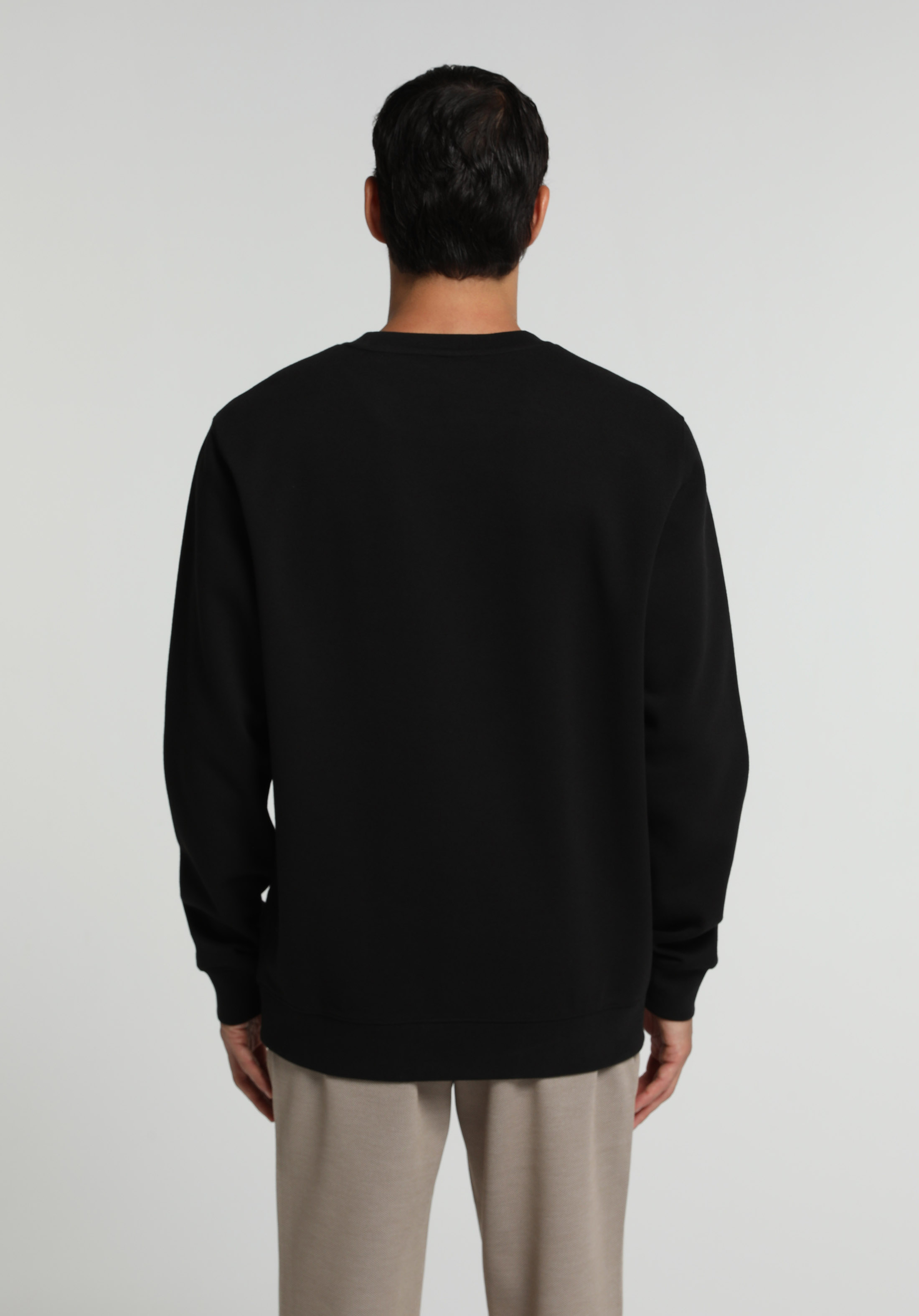 Regular Fit Yuvarlak Yaka Düz Erkek Siyah Sweatshirt