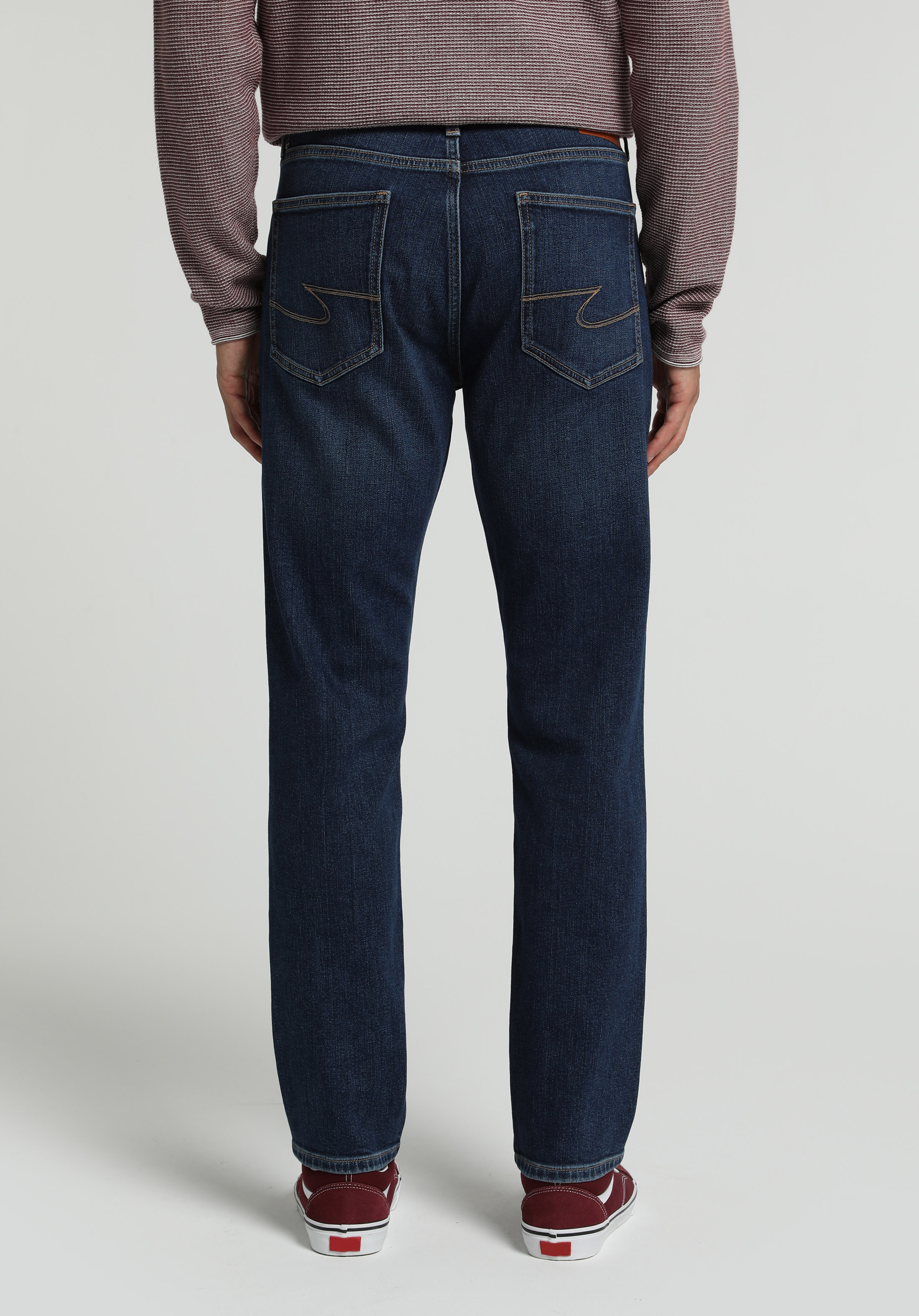 Slim Tapered Fit Orta Bel Daralan Paça Erkek Dark İndigo Denim Jean Pantolon